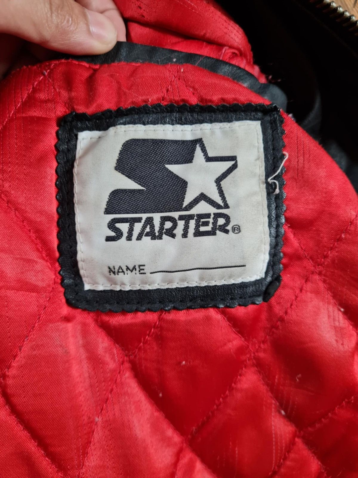 Starter Vintage Pro Player Chicago Bulls leather bomber jacket Size US XL / EU 56 / 4 - 4 Thumbnail