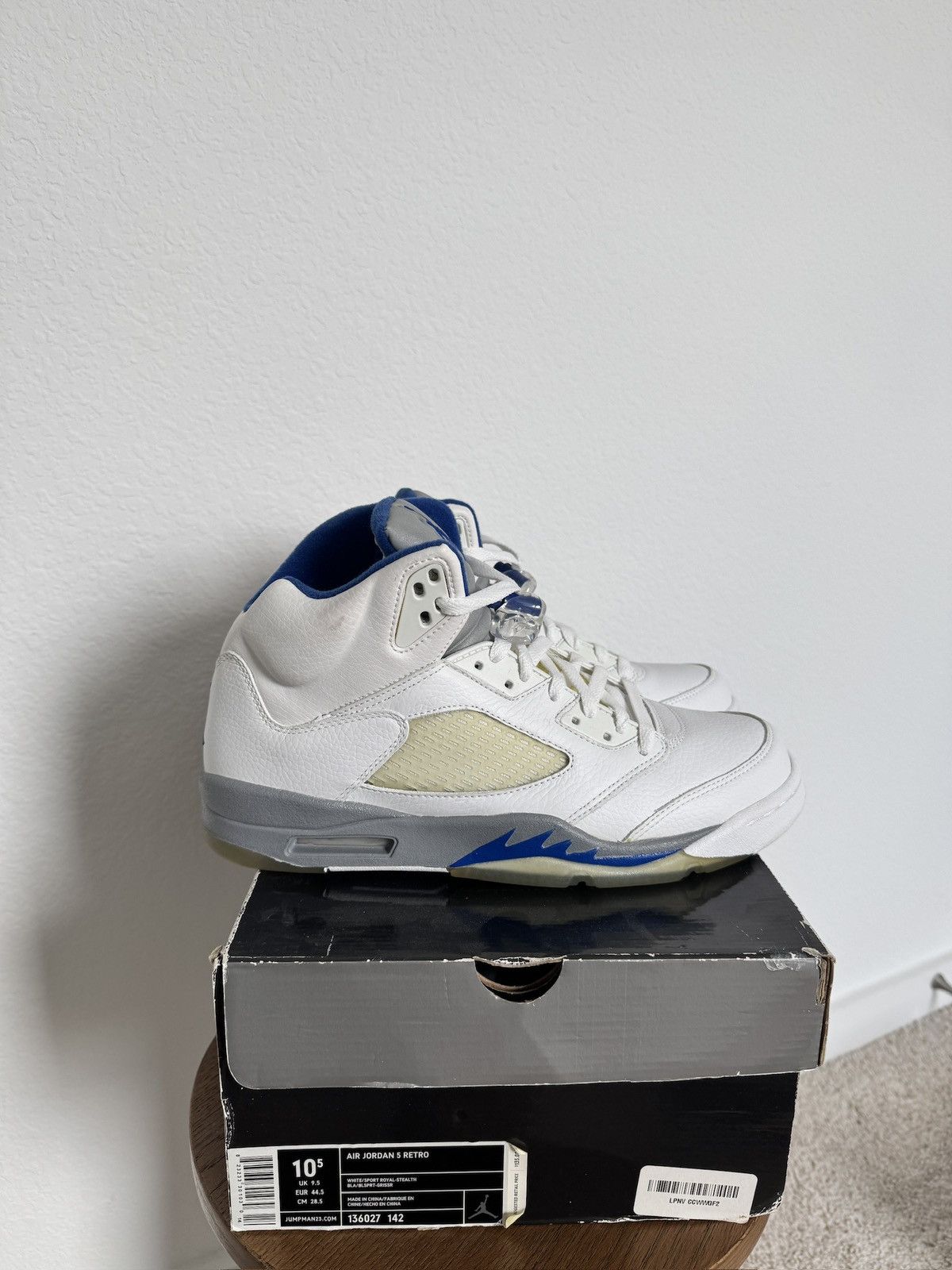 Jordan Brand × Nike Jordan 5 Stealth Size US 10.5 / EU 43-44 - 1 Thumbnail