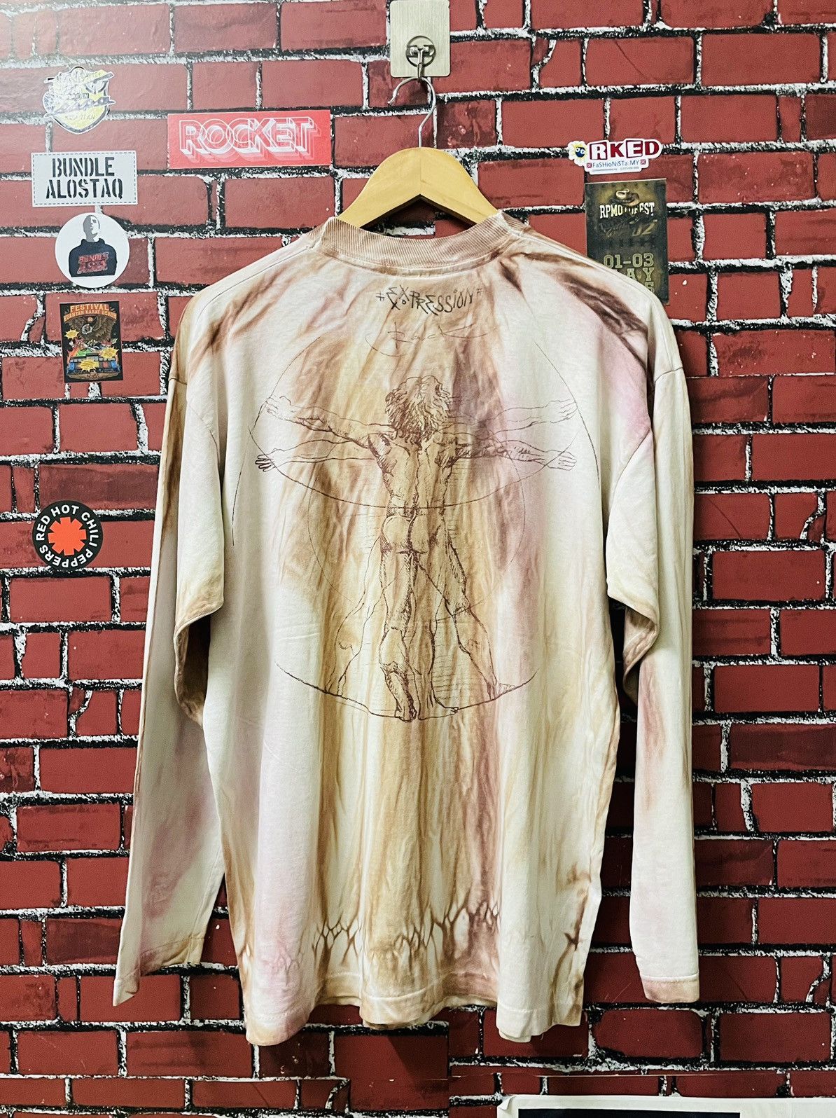 Vintage VINTAGR LEONARDO DA VINCI (VITRUVIAN MAN ) 90s Size US L / EU 52-54 / 3 - 8 Thumbnail