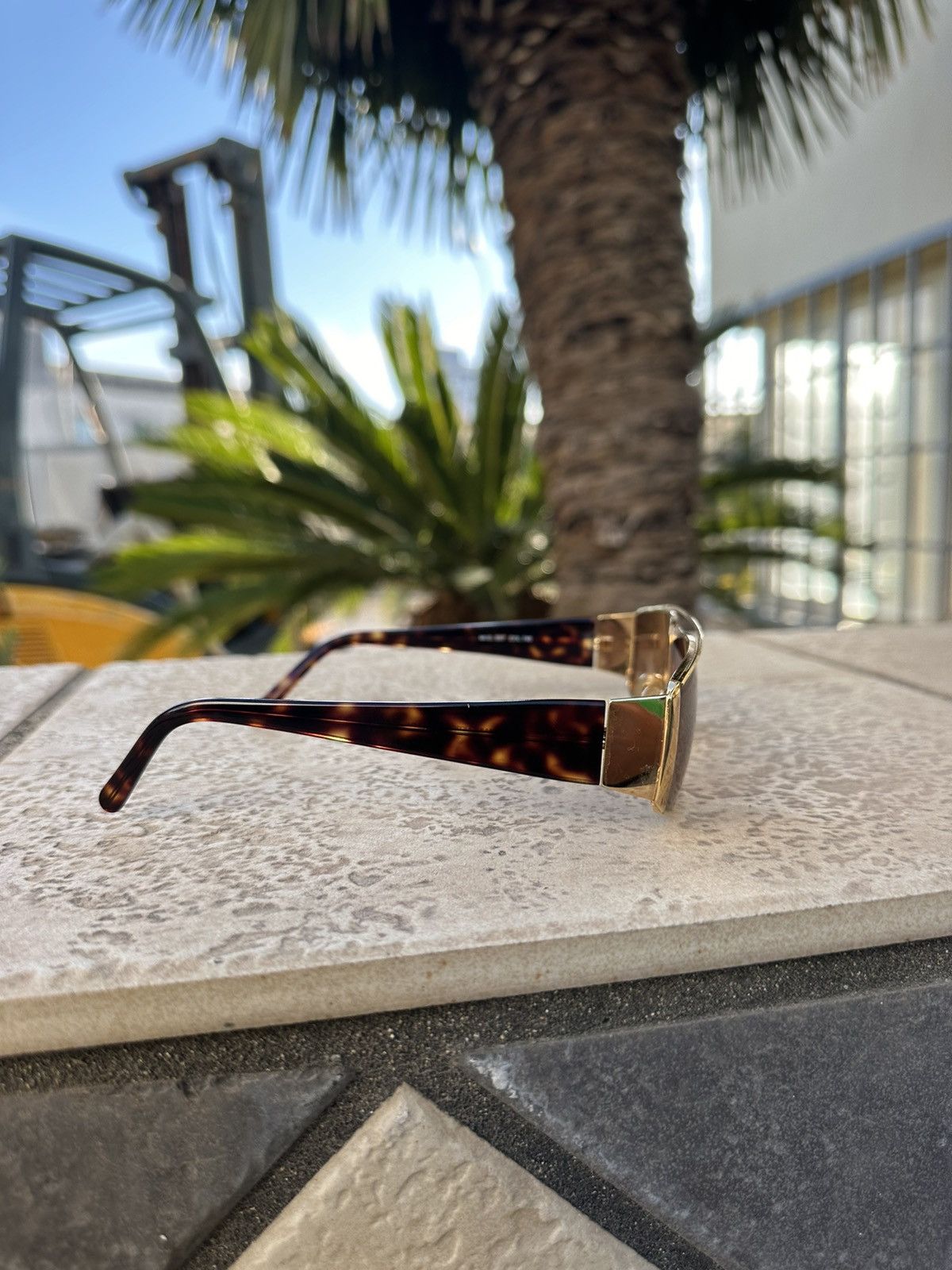 Versace × Vintage Gianni Versace Sunglasses Vintage mod. S07 col. 740 Size ONE SIZE - 3 Thumbnail