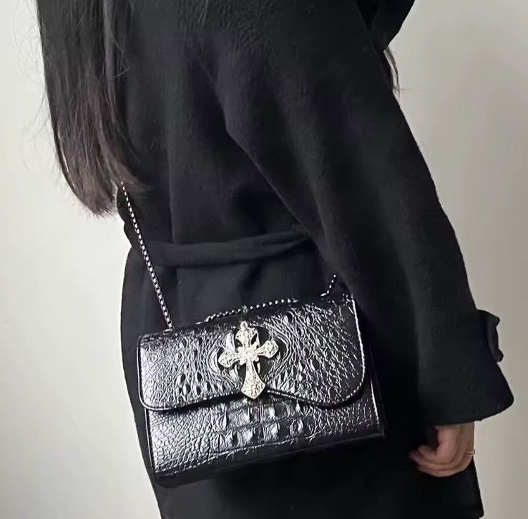 Other Y2K Gothic Faux Crocodile Crossbody–Vintage ChainUnderarmBag Size ONE SIZE - 6 Thumbnail