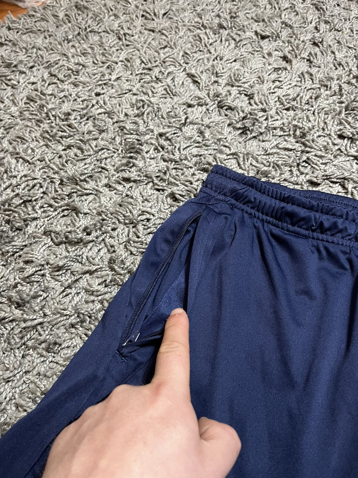 Puma × Vintage PUMA ITALY NATIONAL FOOTBALL TEAM POLYESTER SHORTS Y2K Size US 31 - 5 Thumbnail