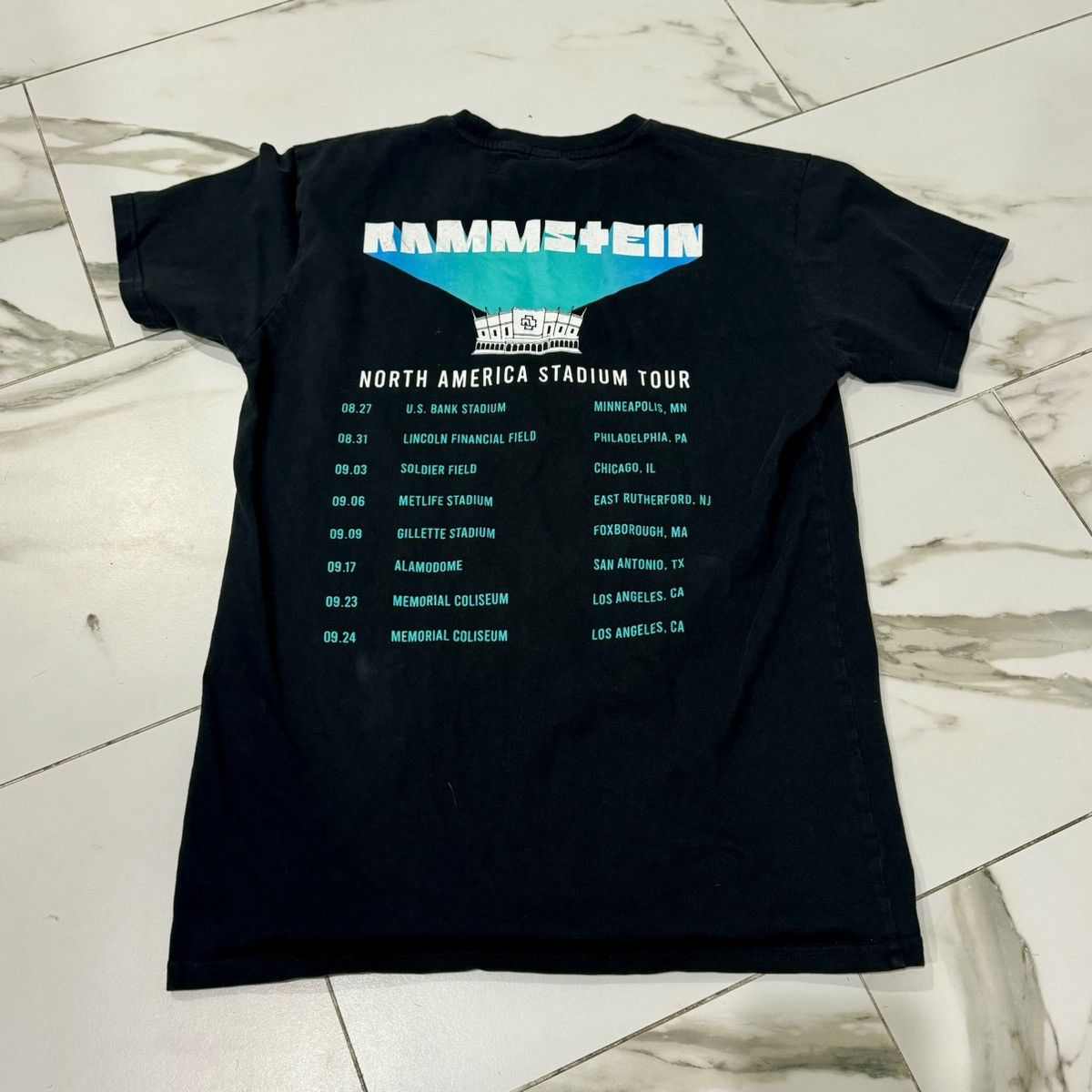 Band Tees × Vintage 2022 RAMMSTEIN TOUR TEE! Size US M / EU 48-50 / 2 - 5 Thumbnail