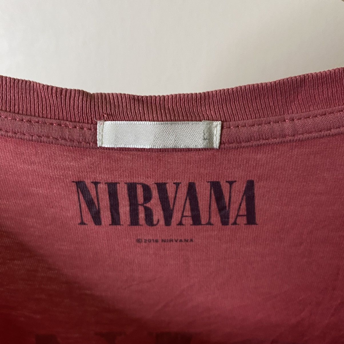 Nirvana GU x Nirvana Kurt Cobain Collaboration Tee Size US M / EU 48-50 / 2 - 3 Thumbnail