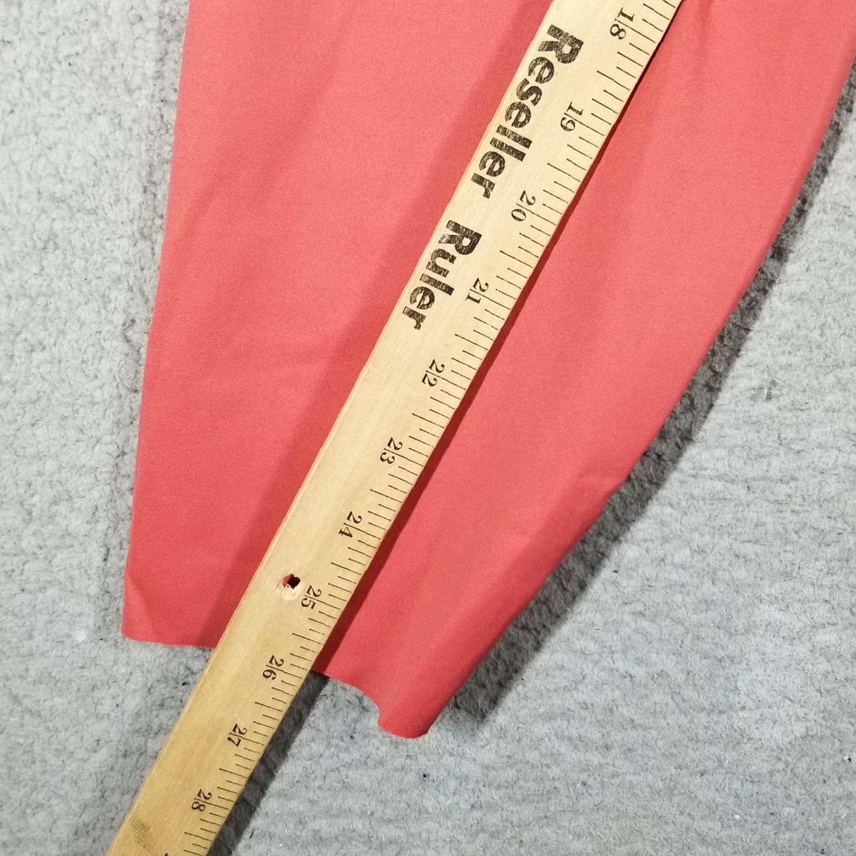 Nike Nike Go Dri-FIT Running Leggings Womens 2X Plus Coral Pink Zip Pockets High Rise Activewear 27.5 Inseam Mens? No gender: Women Size 40" / US 18 - 7 Thumbnail