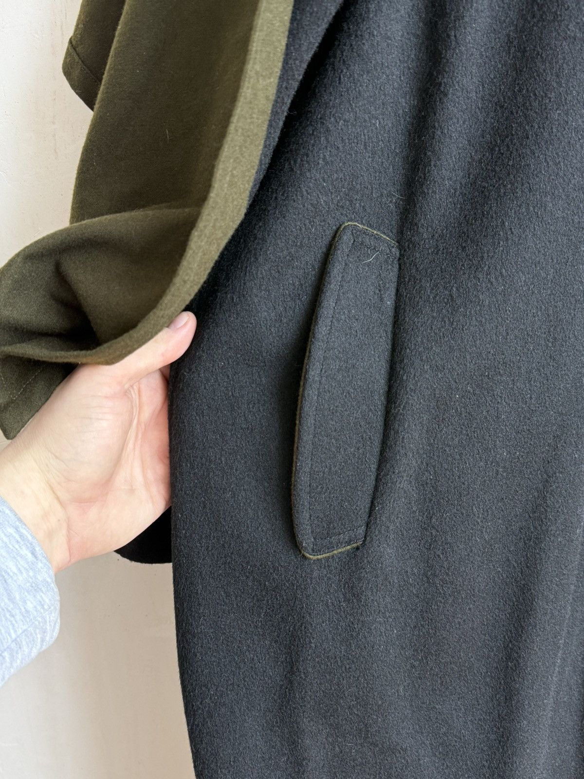 Schneiders Vintage Schneiders Salzburg Wool Coat with Green Cape Wool Size L / US 10 / IT 46 - 5 Thumbnail