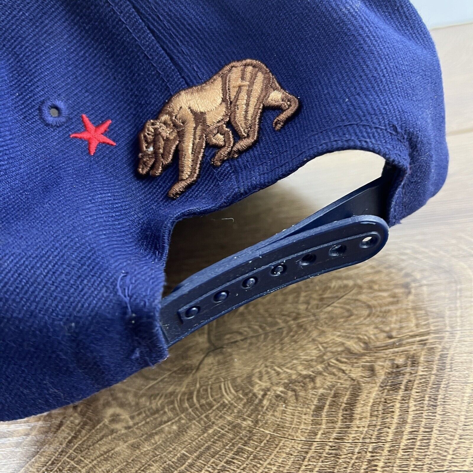 Other California Republic Hat Cali White Hat Adjustable Snapback A Size ONE SIZE - 10 Thumbnail