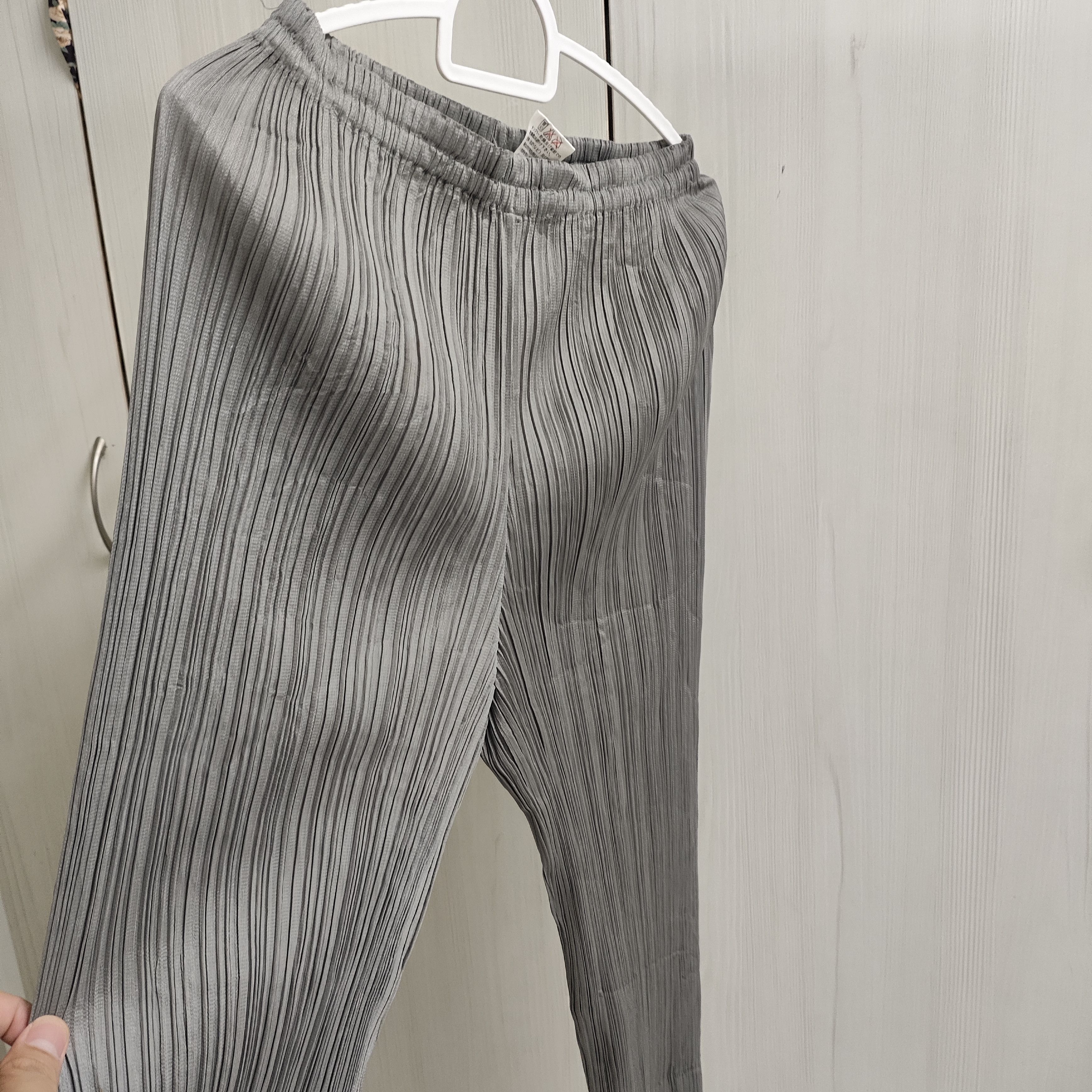 Issey Miyake 90s PLEATS PLEASE BY ISSEY MIYAKE PLEATED PANT RARE Size 27" / US 4 / IT 40 - 7 Thumbnail