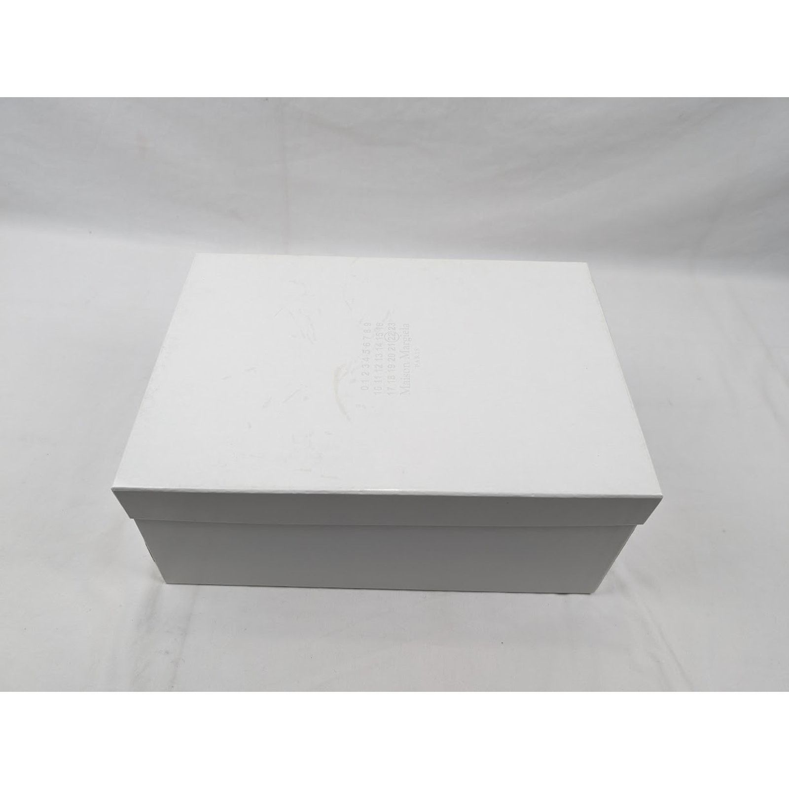 Maison Margiela o1rshd1 Laced Tabi Loafers in White Size US 11 / EU 44 - 20 Thumbnail