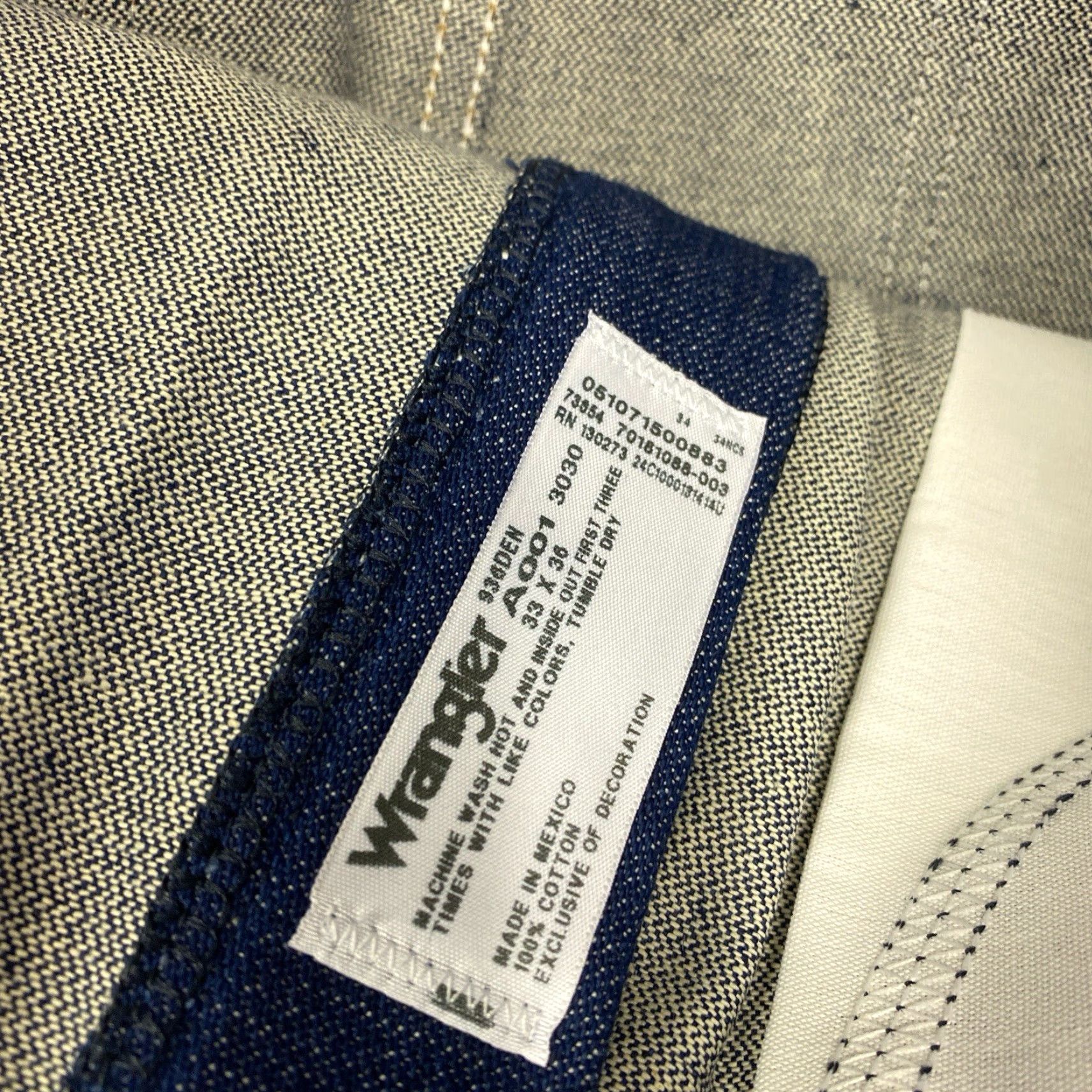 Wrangler WRANGLER Cowboy Cut Jeans 936 Slim Fit 33x36 Blue Denim 100% Cotton NWT NEW Men Wrangler Cowboy Cut Slim Jeans 33x36 Blue Size US 33 - 2 Thumbnail
