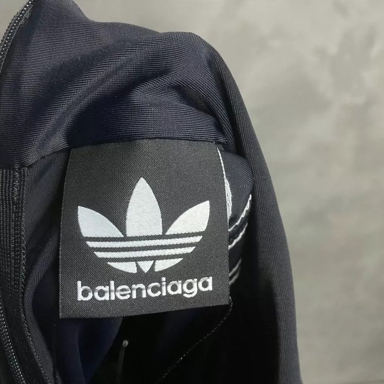 Balenciaga Balenciaga size 34 Black printed logo dress Size S / US 4 / IT 40 - 5 Thumbnail