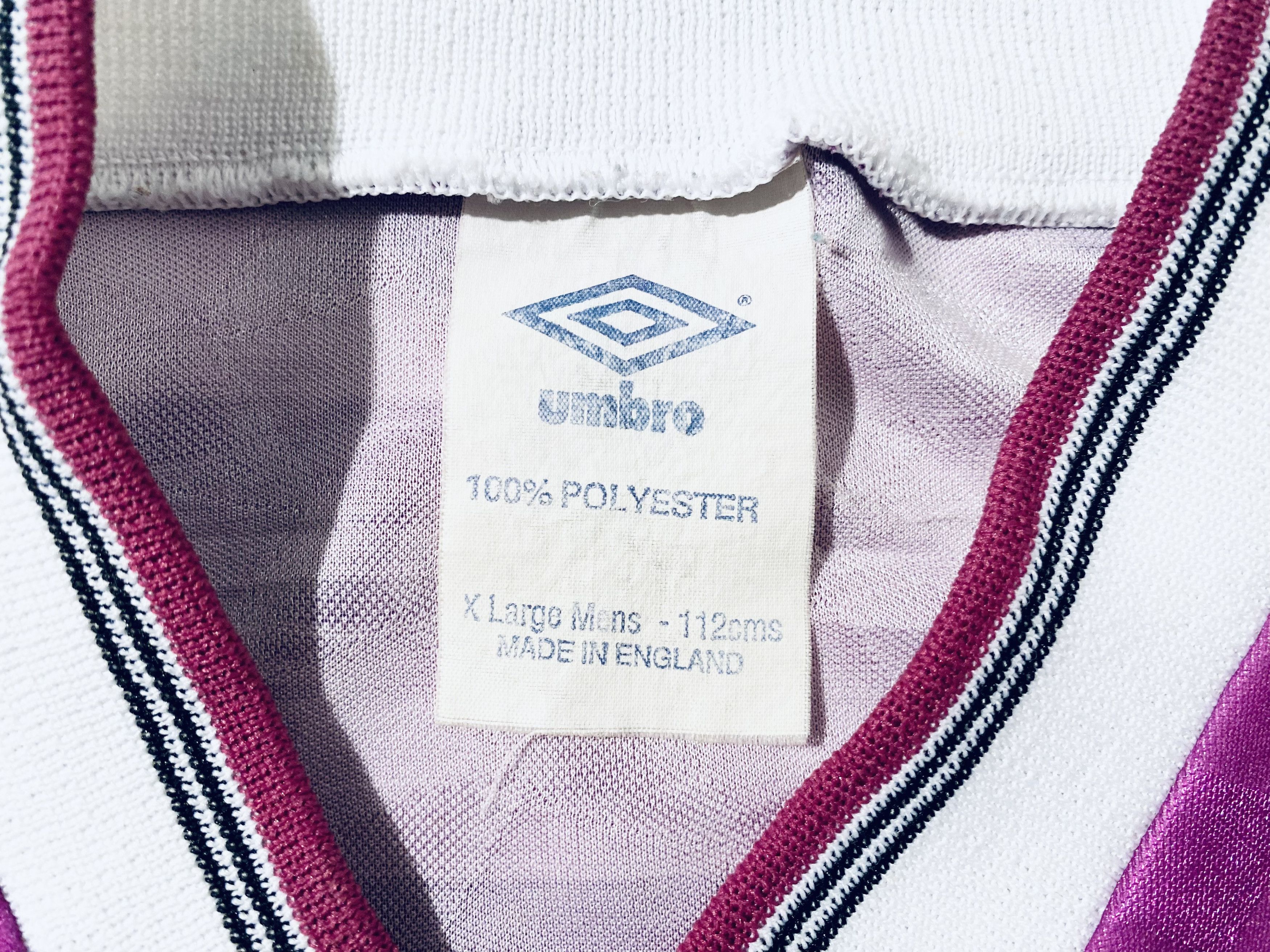 Umbro × Vintage 90´s Umbro 90s Vintage Template Football Shirt Long Sleeves Size US XL / EU 56 / 4 - 9 Thumbnail