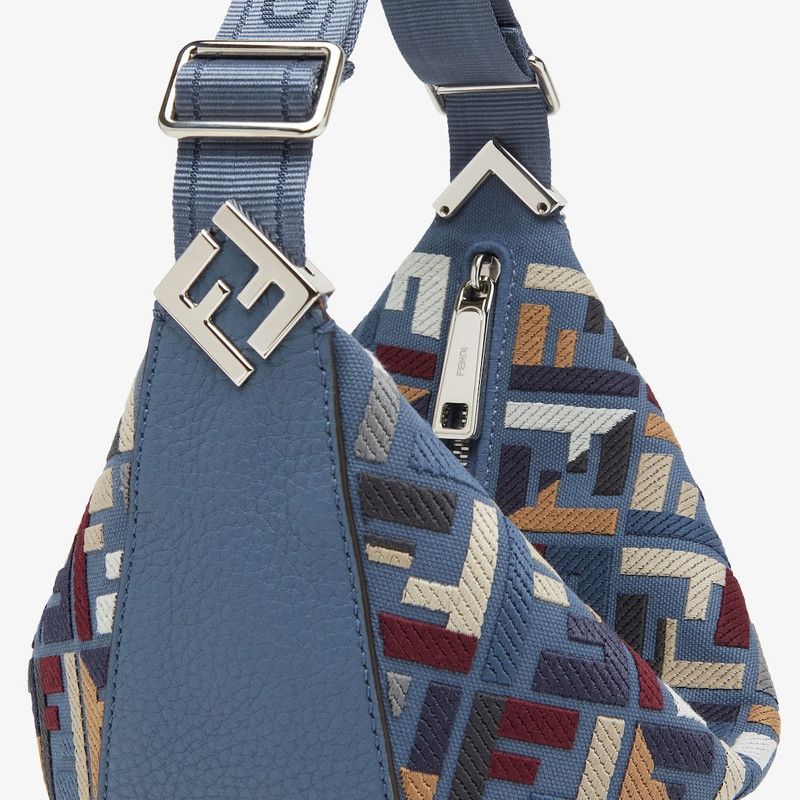 Fendi o1s1wg111125 Size: OS / Roma Leather Melon Small Bag Size ONE SIZE - 5 Thumbnail