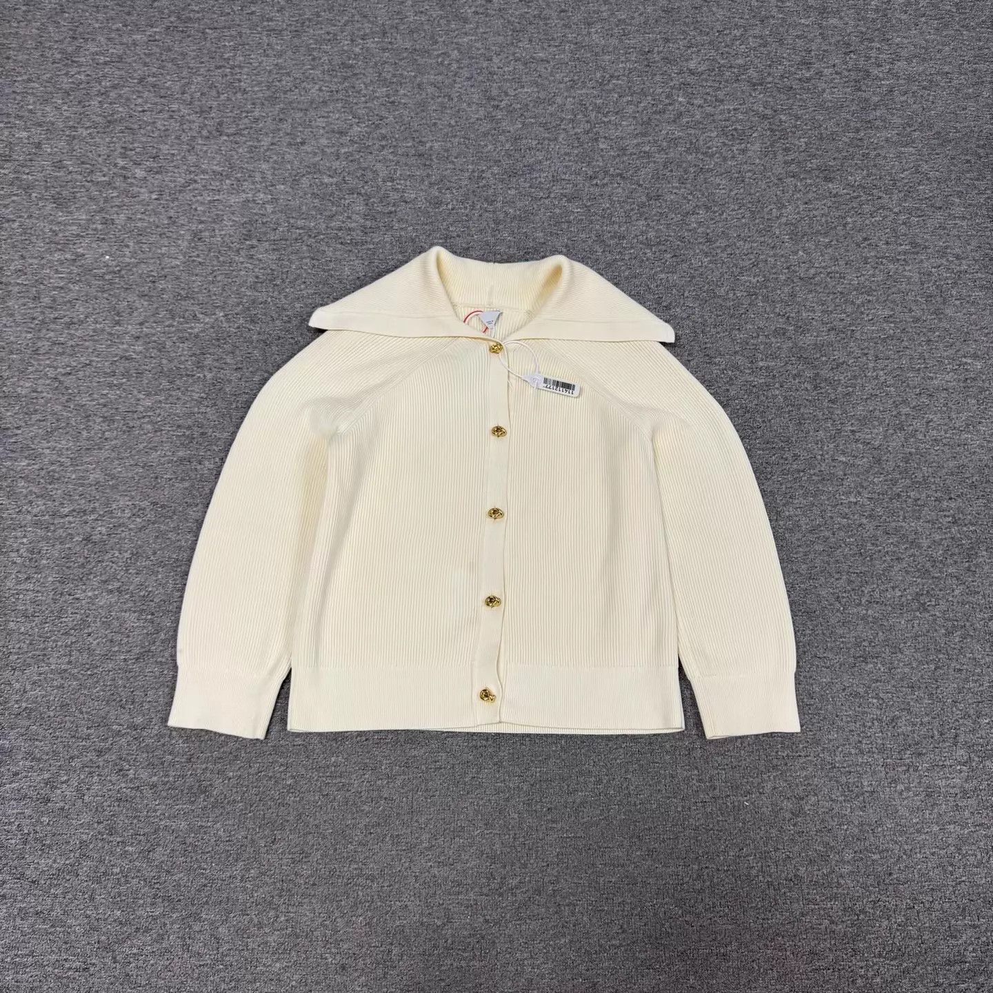 Bottega Veneta BV cream knit cardigan large lapel gold buttons M Size M / US 6-8 / IT 42-44 - 1 Thumbnail