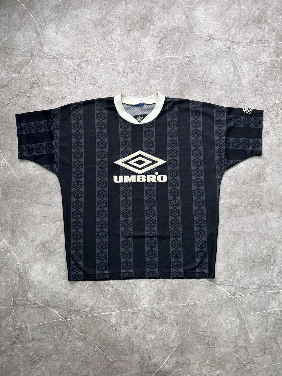 Umbro × Vintage vintage VETEMENTS STYLE UMBRO training shirt 90s Size US L / EU 52-54 / 3 - 1 Thumbnail
