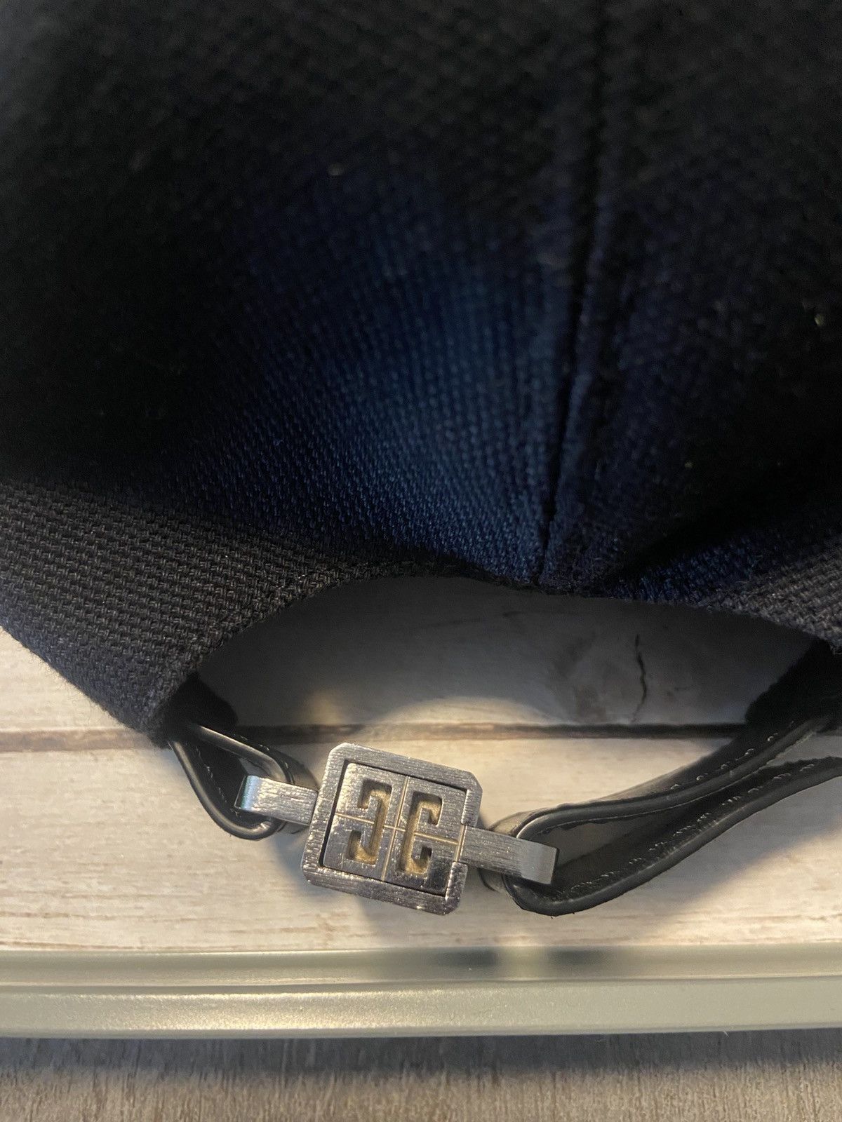 Givenchy Givenchy 4G horn cap Size ONE SIZE - 5 Thumbnail