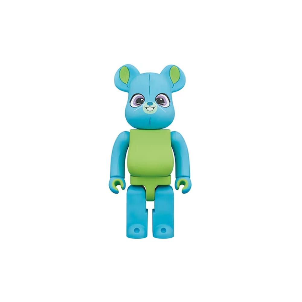 o1c11t2y0125 Size: OS / Story Bunny Bearbrick in Multicolor