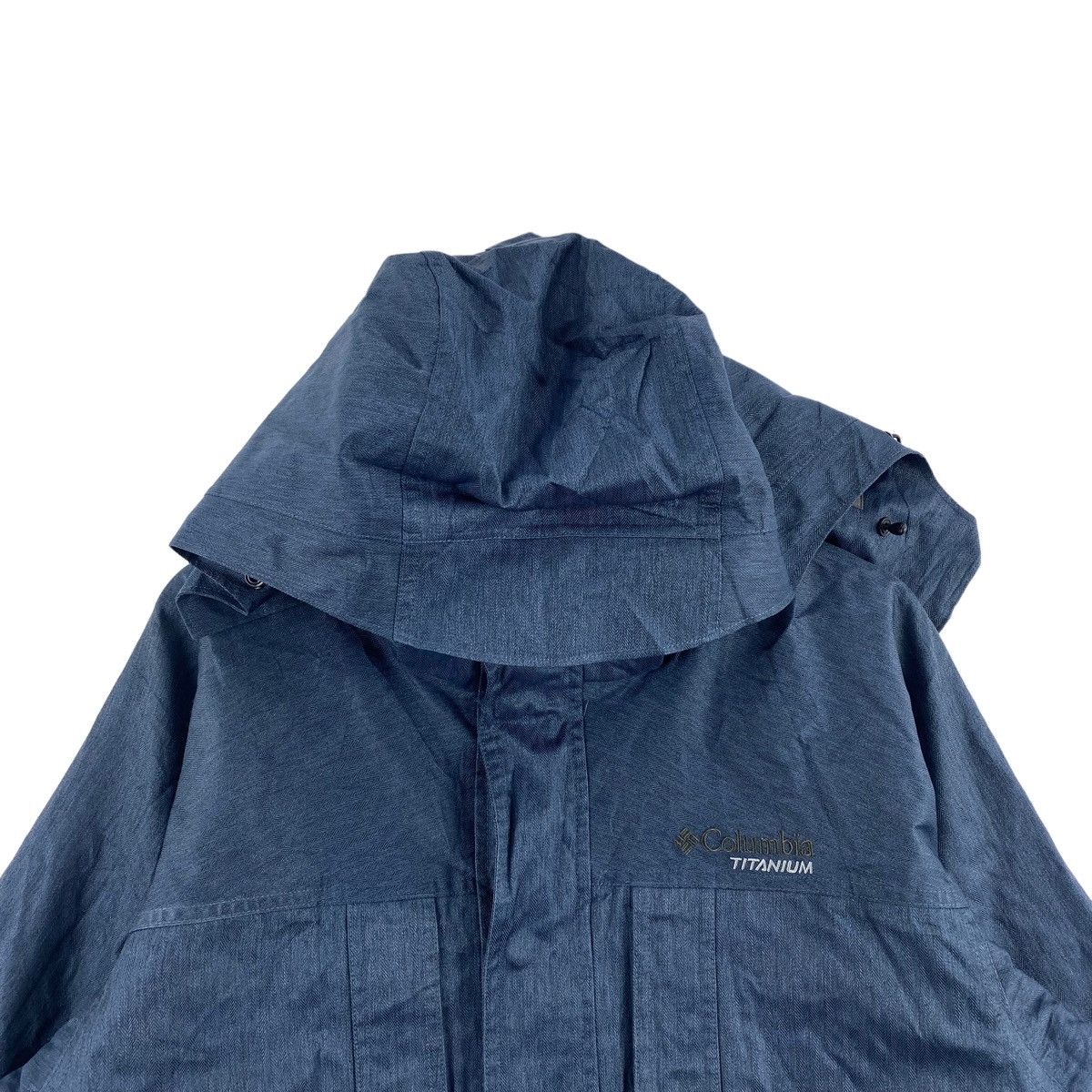 Columbia × Vintage Vintage COLUMBIA SPORTWEAR USA Titanium Outdoor Hiking Navy Size US L / EU 52-54 / 3 - 2 Thumbnail