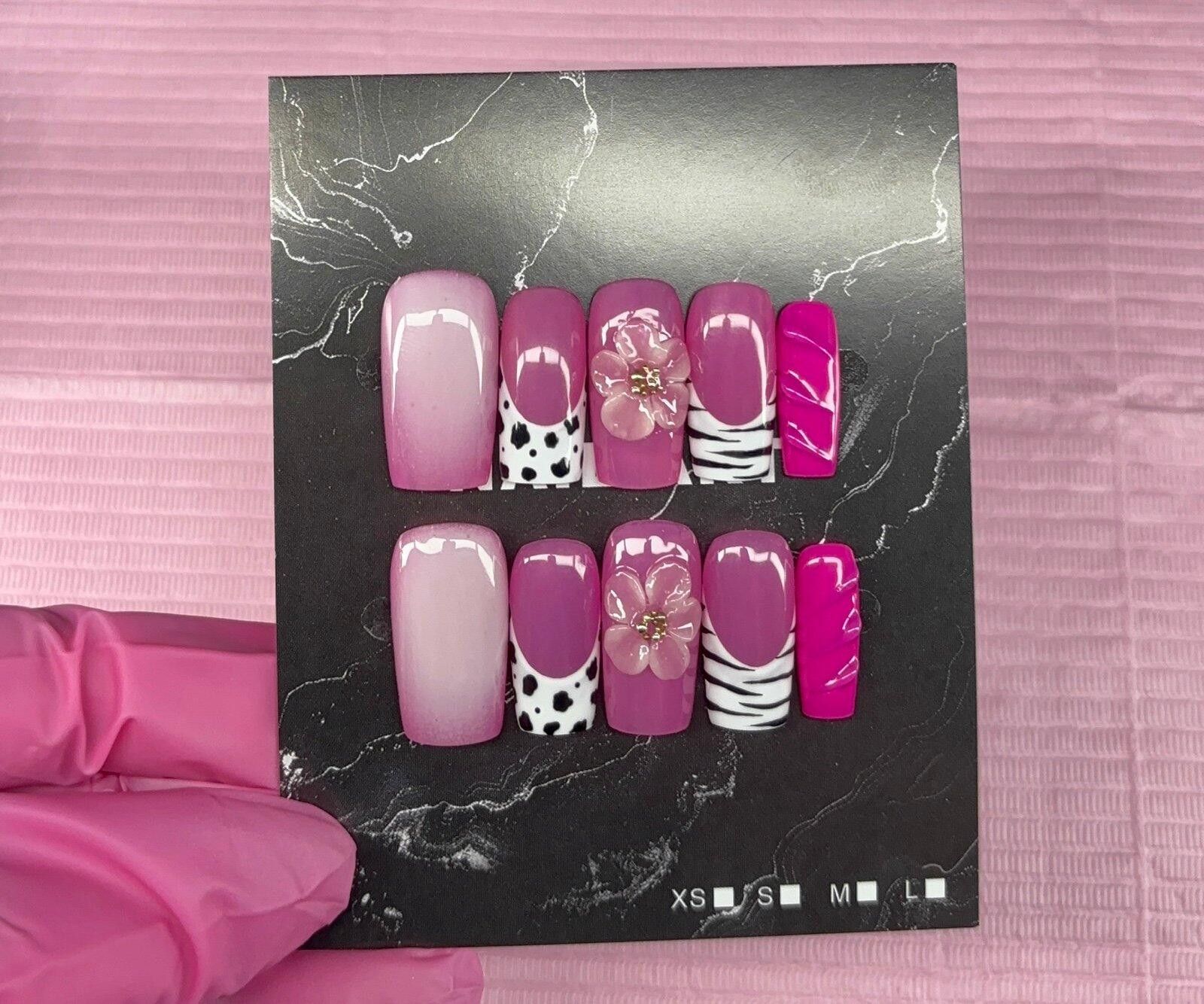 Handmade Medium square press on nails animal print 3d gel flower aura Size ONE SIZE - 7 Thumbnail