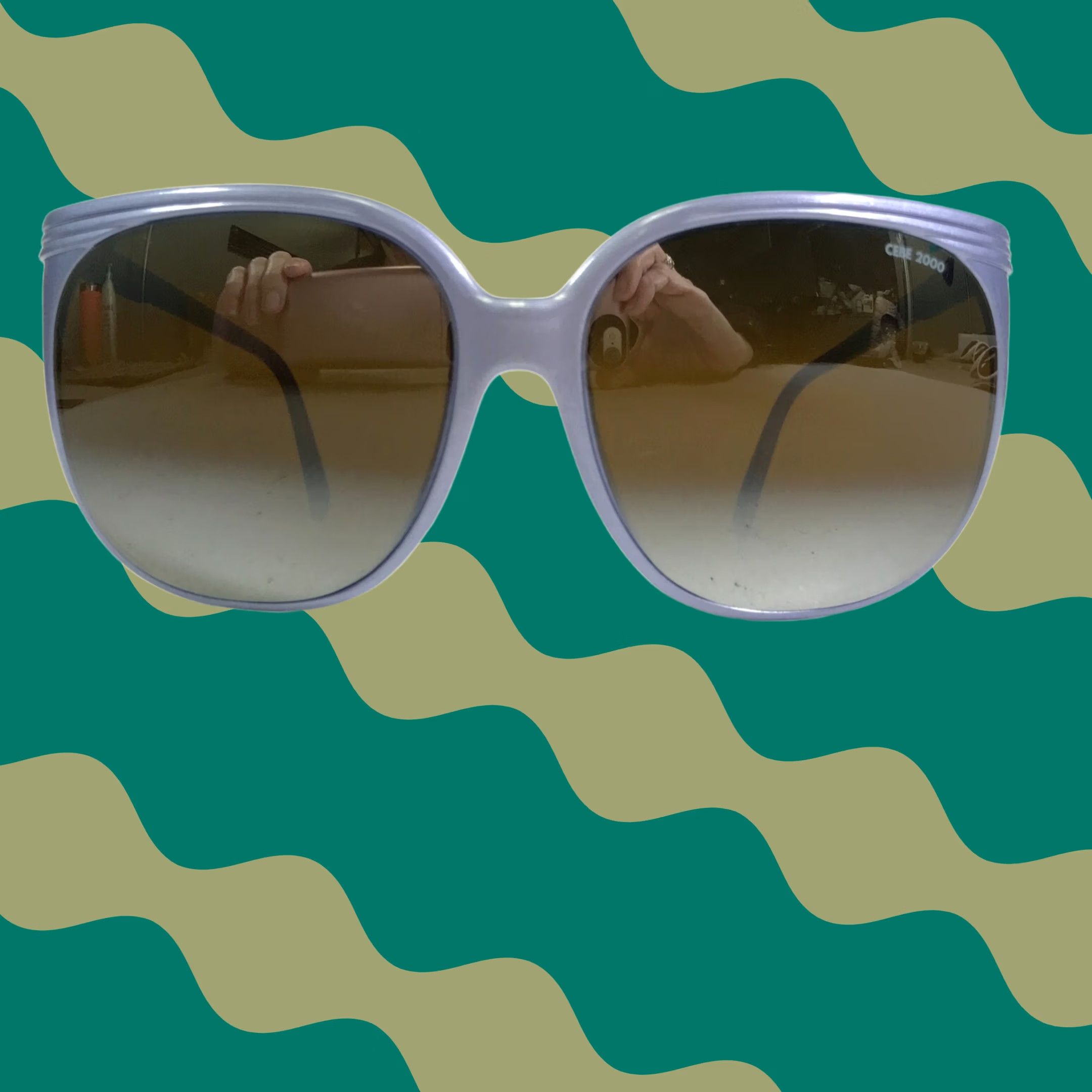 Vintage Suntimer Sunglasses S-633 Black Round Frames with Green Lenses 48-17-140 Black Retro-Vintage Thin Round Tinted Sunglasses with Light  main image 3