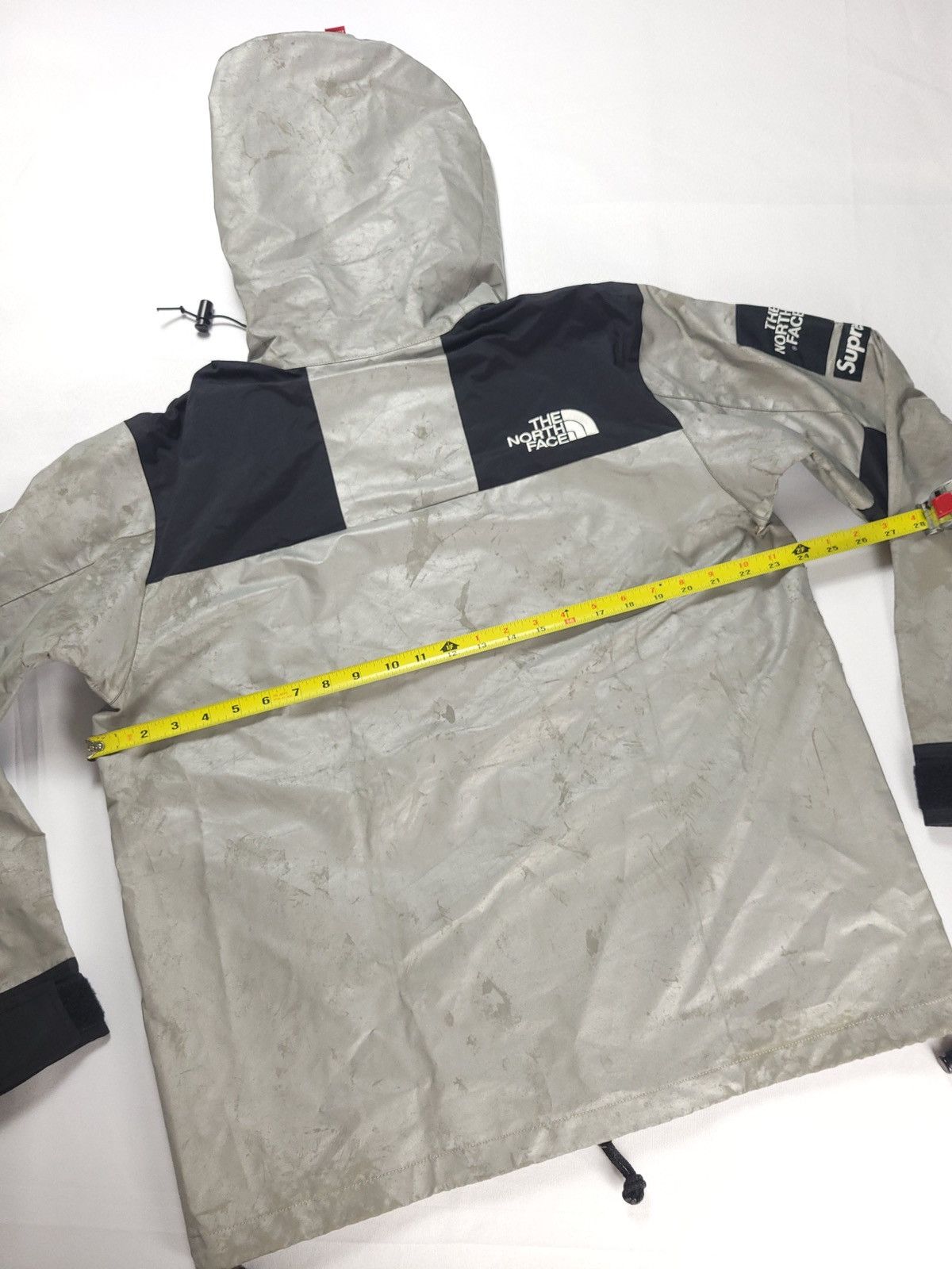 Supreme × The North Face Supreme x The North Face 3M Reflective Mountain Jacket 2013 Size US L / EU 52-54 / 3 - 14 Thumbnail