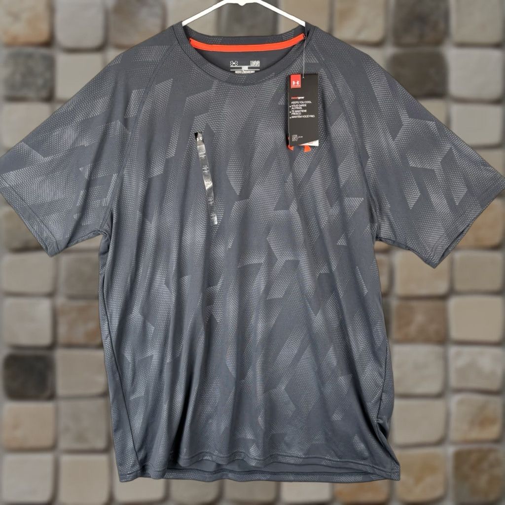 Under Armour Under Armour Shirt Mens L Short Sleeve Gray Geometric Wicking Running Gym HeatGear T-Shirt Size US L / EU 52-54 / 3 - 1 Thumbnail