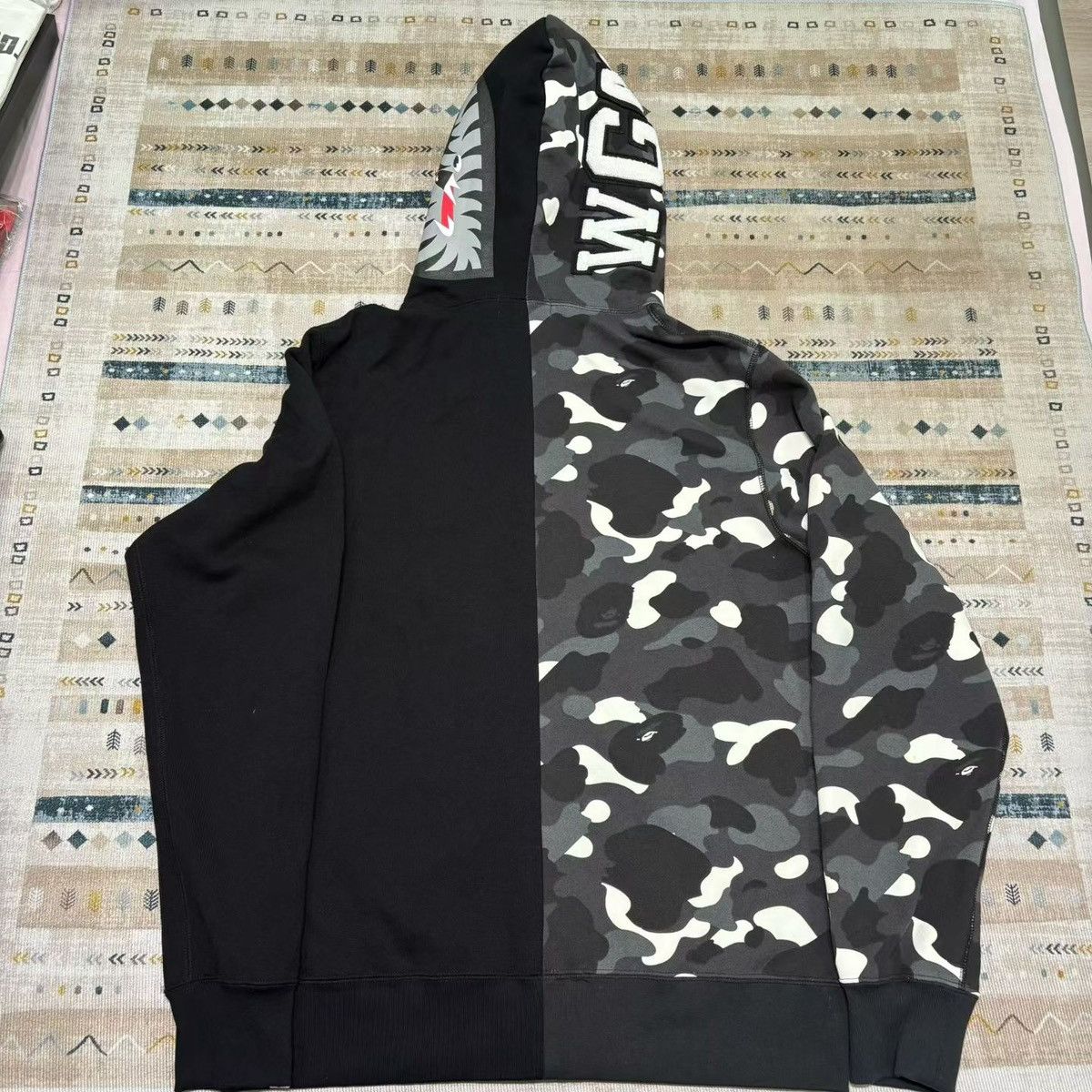Bape BAPE CAMO SHARK FULL ZIP HOODIE Size US XL / EU 56 / 4 - 8 Thumbnail