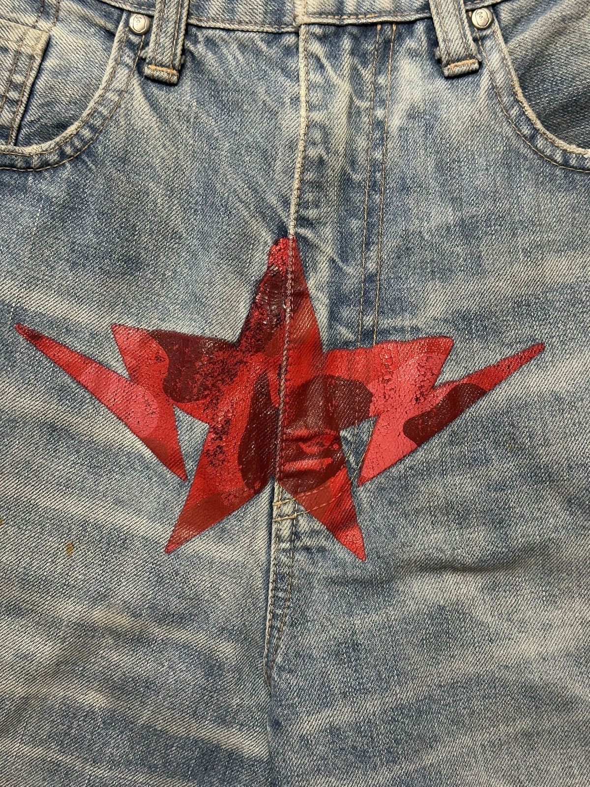 Bape Vintage Bape Twin Sta Camo Jorts Size US 32 / EU 48 - 2 Thumbnail