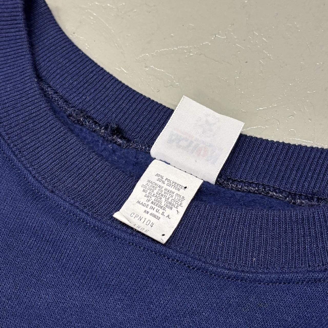 Vintage Vintage Navy Action Sportswear Sweatshirt Size US L / EU 52-54 / 3 - 4 Thumbnail