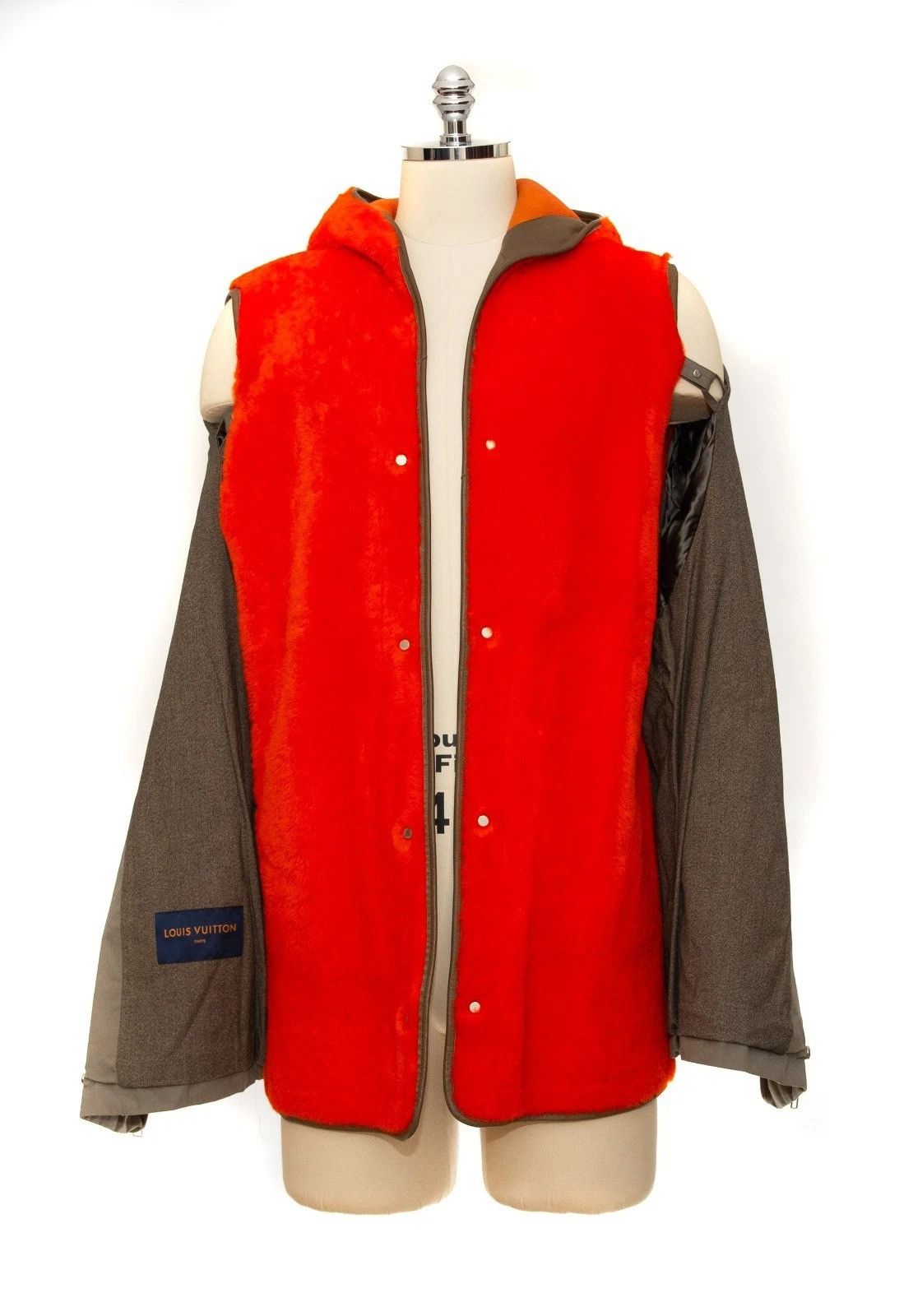 Louis Vuitton Louis Vuitton Parka with zipper and hood Size 50 Size US M / EU 48-50 / 2 - 2 Thumbnail