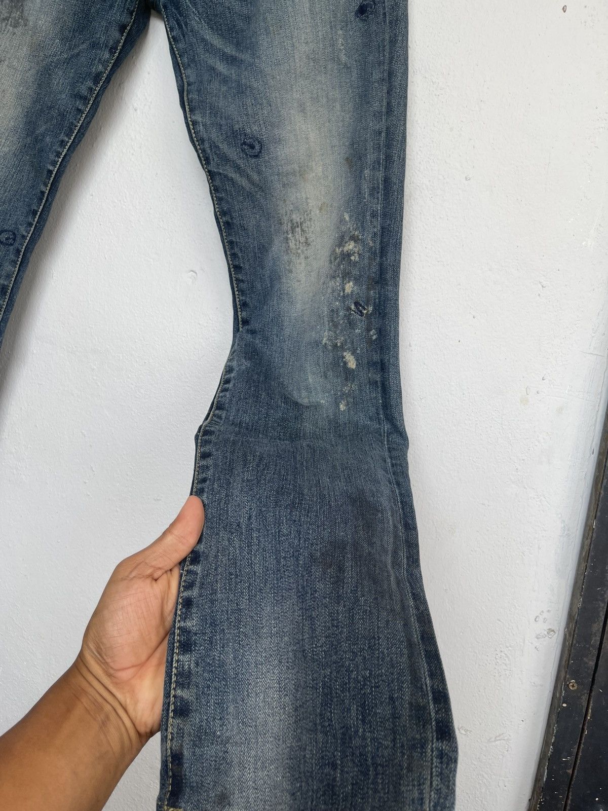 Wooyoungmi Distressed Woyoungmi Jeans Aesthetic Design Size US 32 / EU 48 - 2 Thumbnail