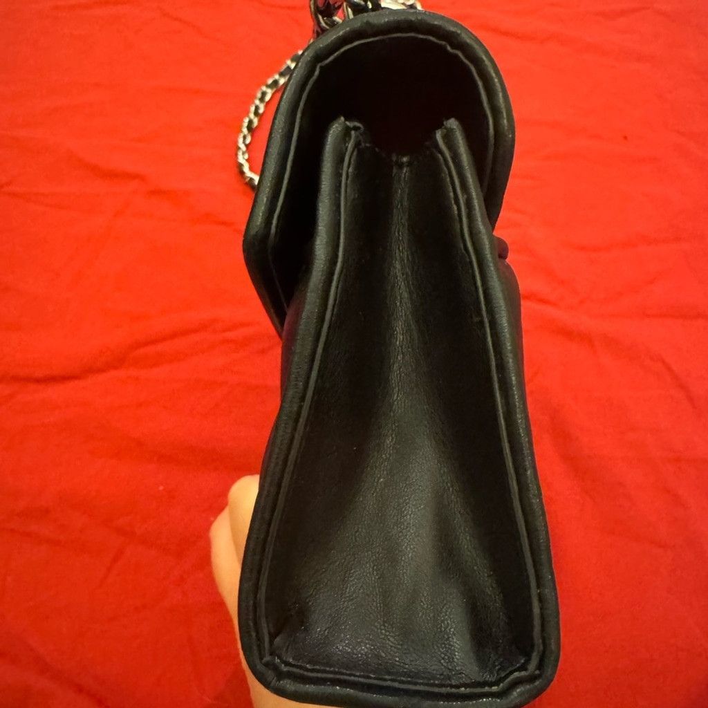Michael Kors Michael Kors Quilted Black Crossbody Bag Size ONE SIZE - 9 Thumbnail