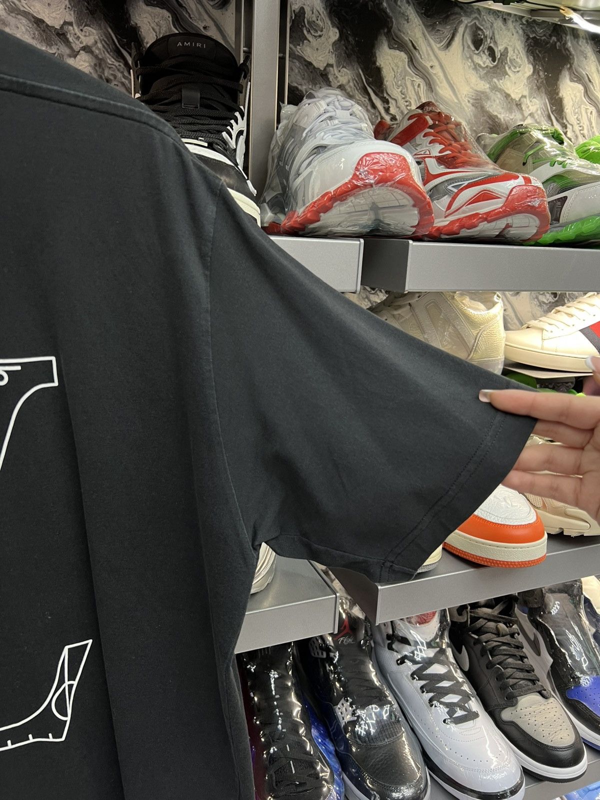 Louis Vuitton Louis Vuitton x Virgil Basketball Tee Size US XXL / EU 58 / 5 - 4 Thumbnail