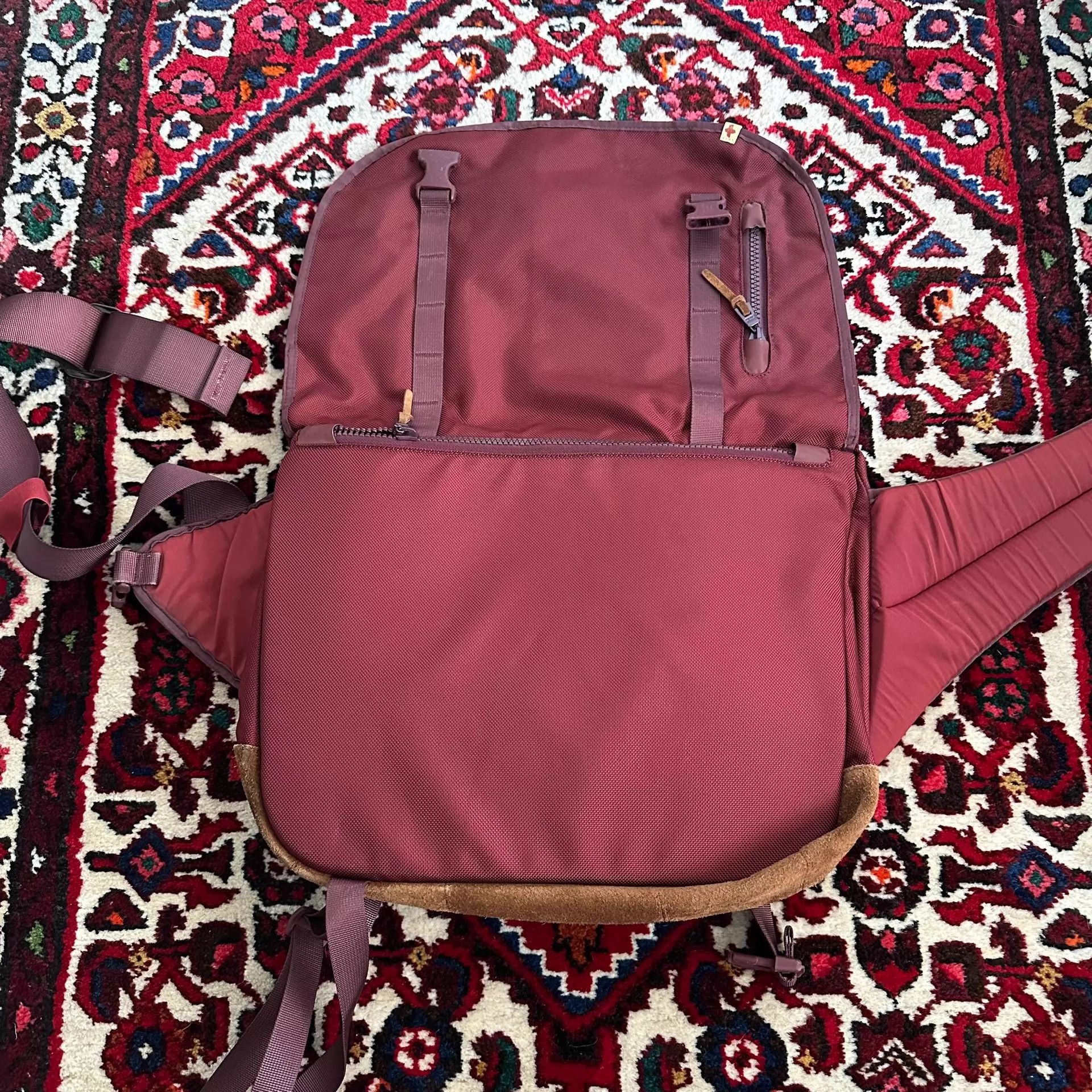 Visvim VISVIM 13AW BALLISTIC E-CAT 18L SHAKER Messenger Bag 9.8/10 Size ONE SIZE - 2 Thumbnail