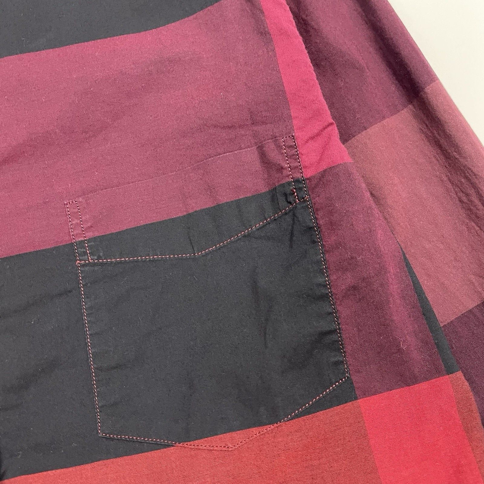 Burberry Burberry Brit Nova Check Shirt Mens Small Red Black Small Size US S / EU 44-46 / 1 - 2 Thumbnail