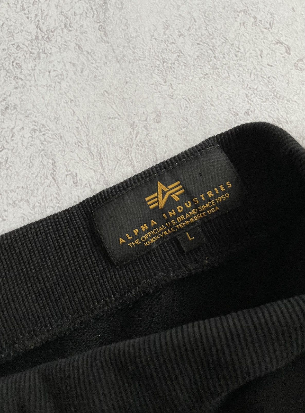 Alpha Industries Vintage Alpha Industries Shorts Combat Black Size US 34 / EU 50 - 4 Thumbnail