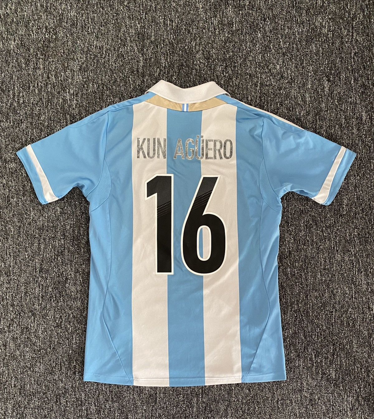 Adidas Adidas Argentina football Jersey Size US S / EU 44-46 / 1 - 7 Thumbnail