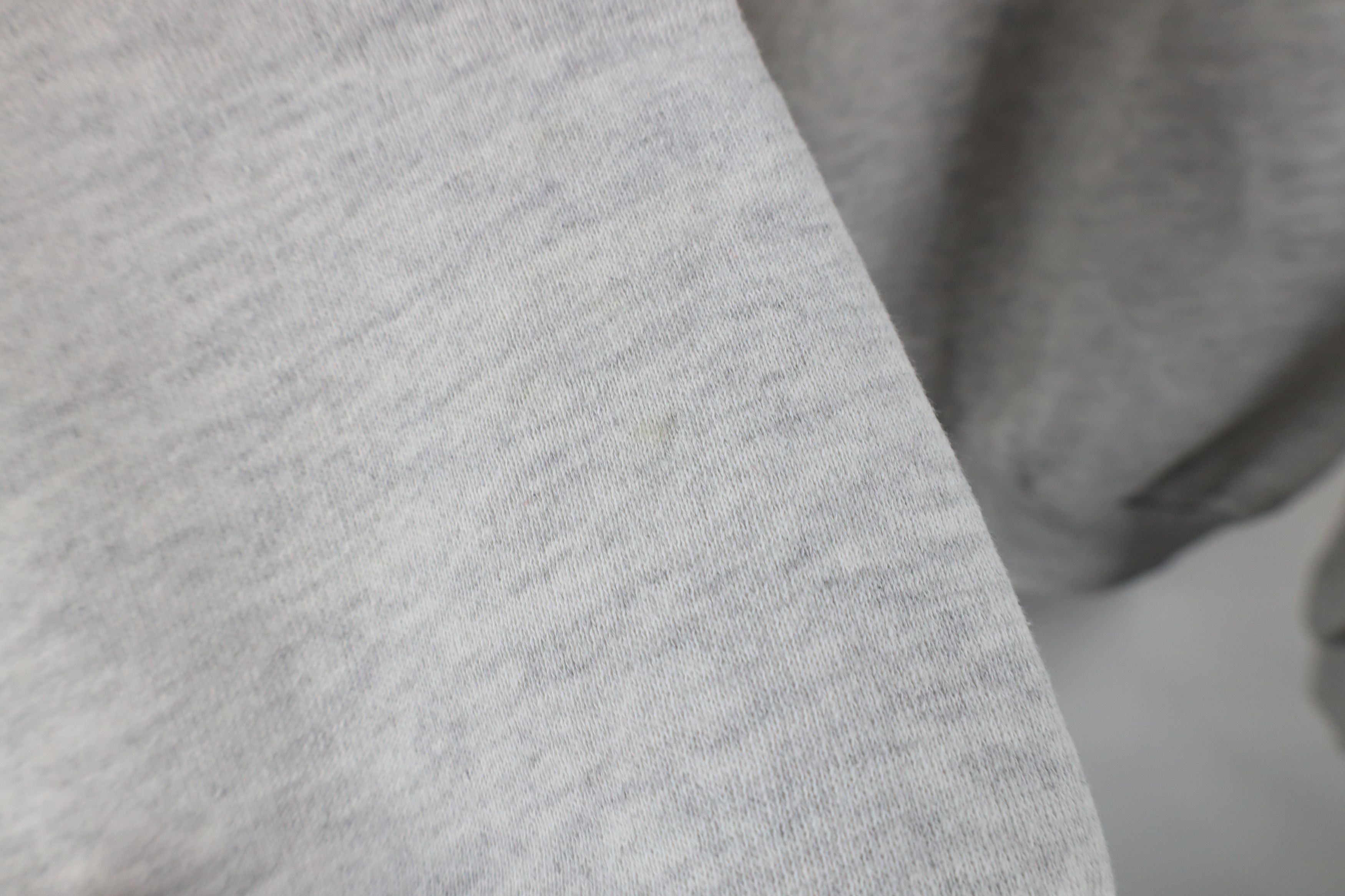 Vintage Vintage 90s Streetwear Lakes Michigan Sweatshirt Gray USA Size US L / EU 52-54 / 3 - 7 Thumbnail