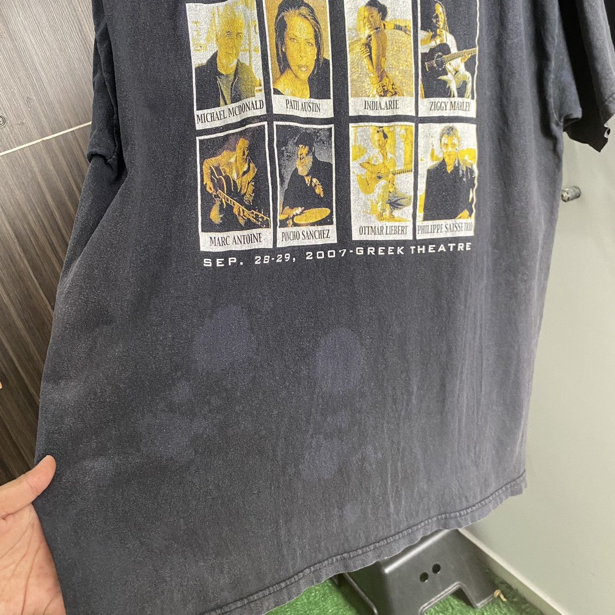 Band Tees Thrashed Faded Vintage Y2K The Wavefest ERD GRUNGE TEE Size US XXL / EU 58 / 5 - 8 Thumbnail