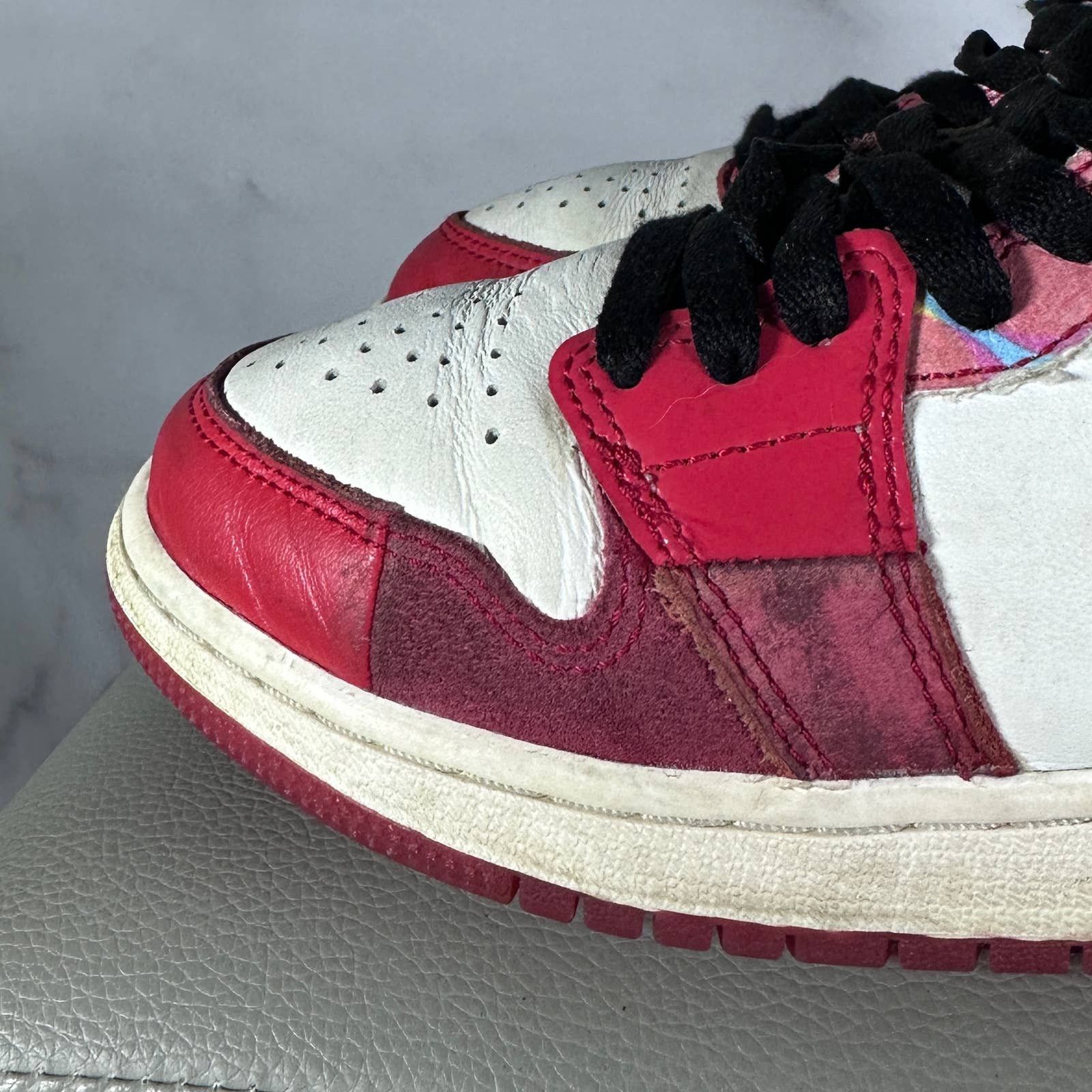 Jordan Brand Air Jordan 1 Retro High OG ‘Across The Spider-Verse’ Size US 6 / IT 36 - 4 Thumbnail
