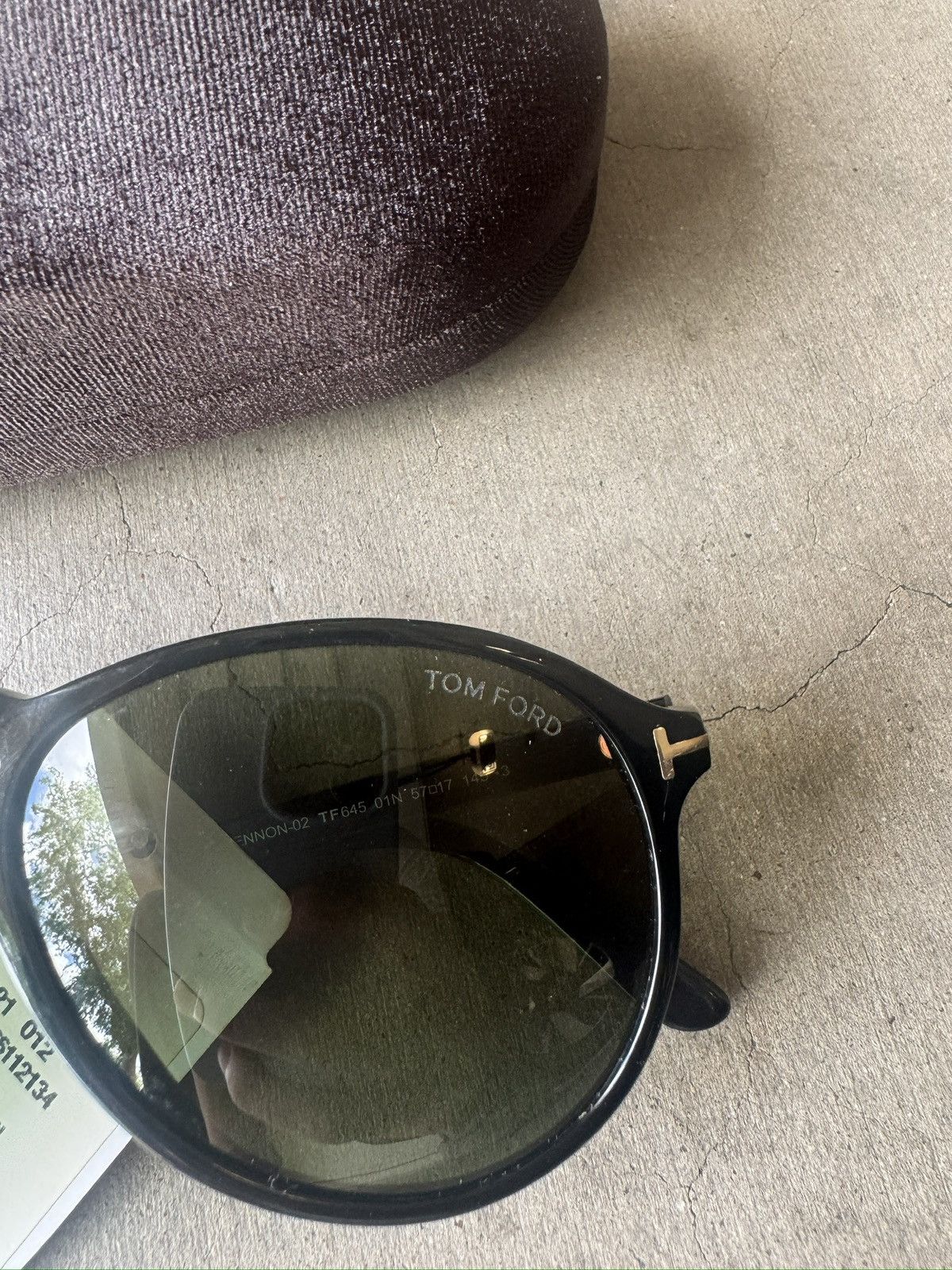 Tom Ford Tom Ford Lennon 02 Sunglasses in Black $550 Size ONE SIZE - 11 Thumbnail
