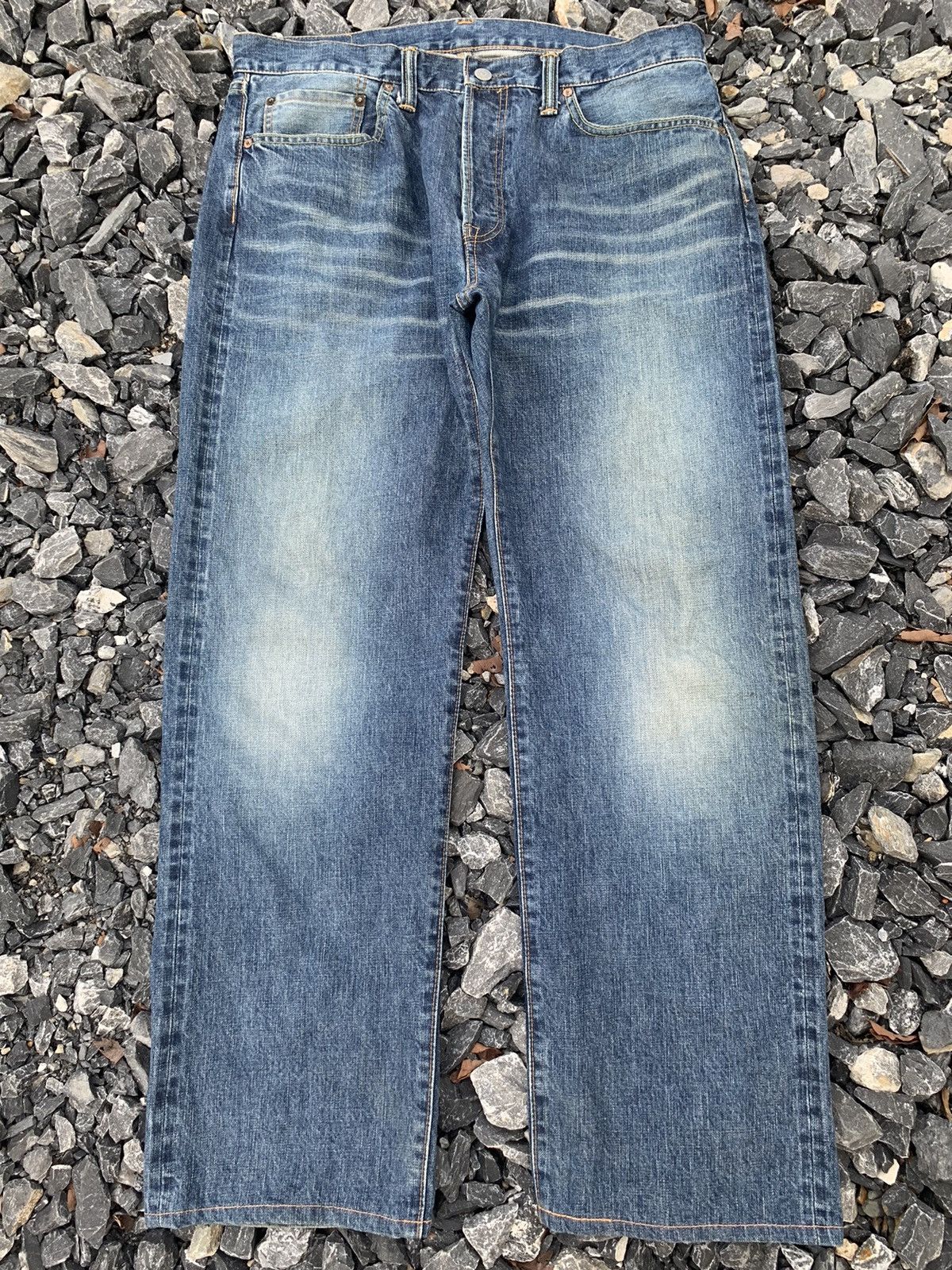 Japanese Brand ACOUSTIC SELVEDGE BUTTON FLY JAPANESE FADED DISTRESSED DENIM Size US 36 / EU 52 - 1 Thumbnail
