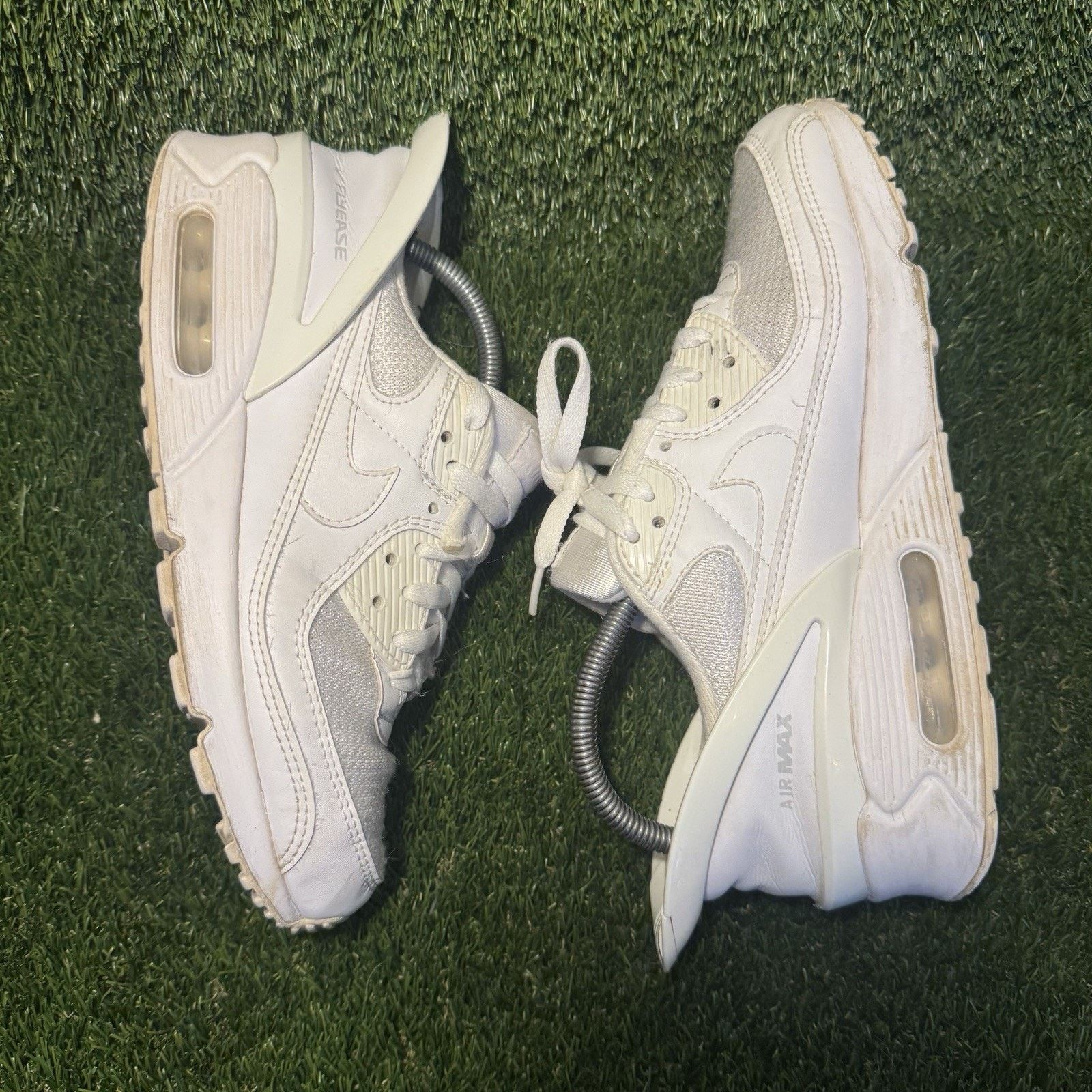 Nike Size 7 - Nike Air Max 90 FlyEase Triple White Size US 7 / EU 40 - 3 Thumbnail