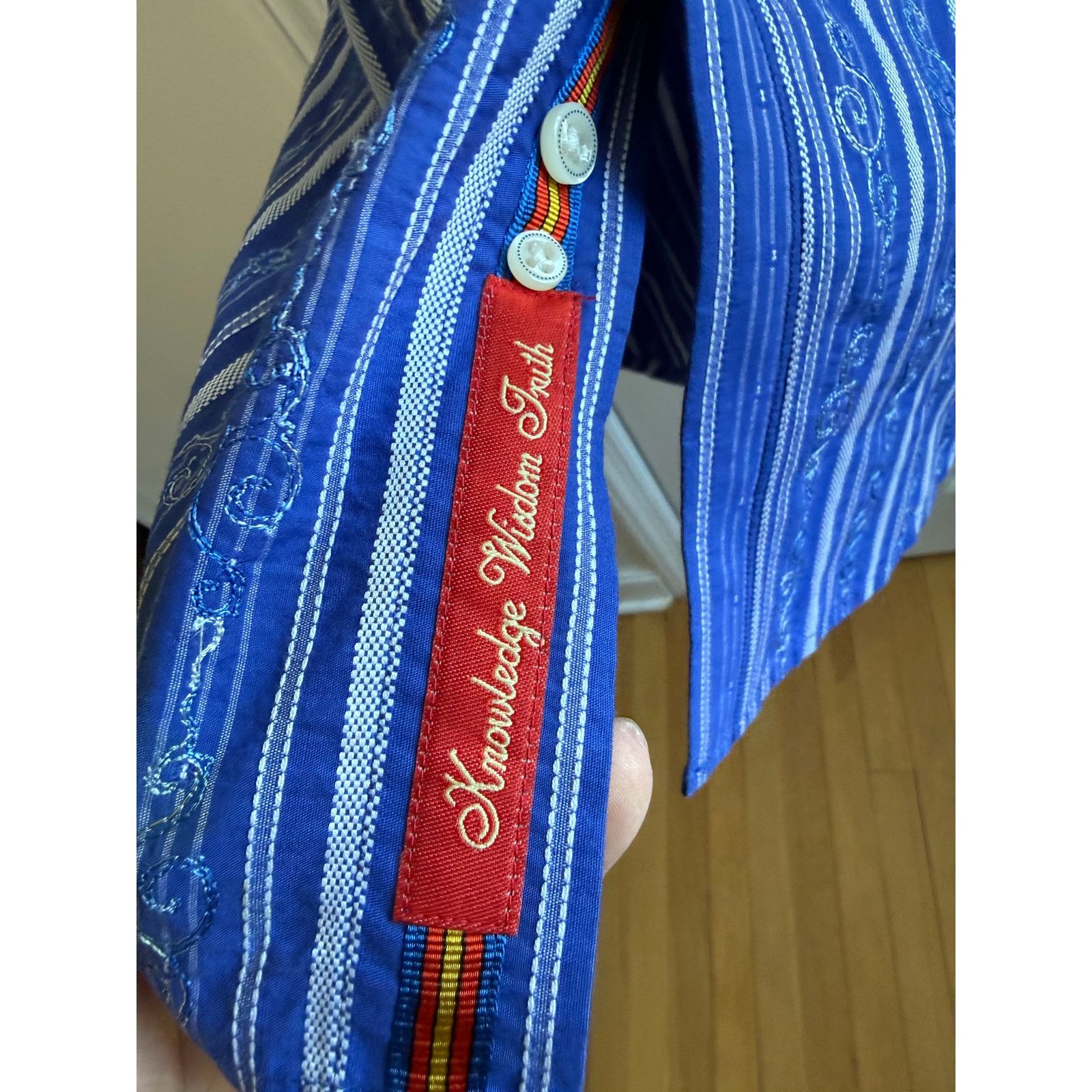 Robert Graham Robert Graham Blue & White Striped Woven Shirt - Men Medium Size US M / EU 48-50 / 2 - 4 Thumbnail