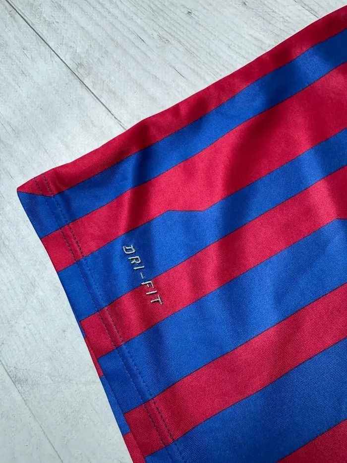 Nike Nike FC Barcelona 2011 2012 Messi #10 Home Shirt Jersey Size US L / EU 52-54 / 3 - 8 Thumbnail