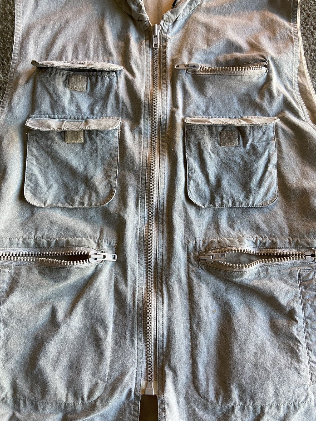 Banana Republic Vintage Banana Republic Men Safari Travel Utility Beige Vest Size US L / EU 52-54 / 3 - 5 Thumbnail