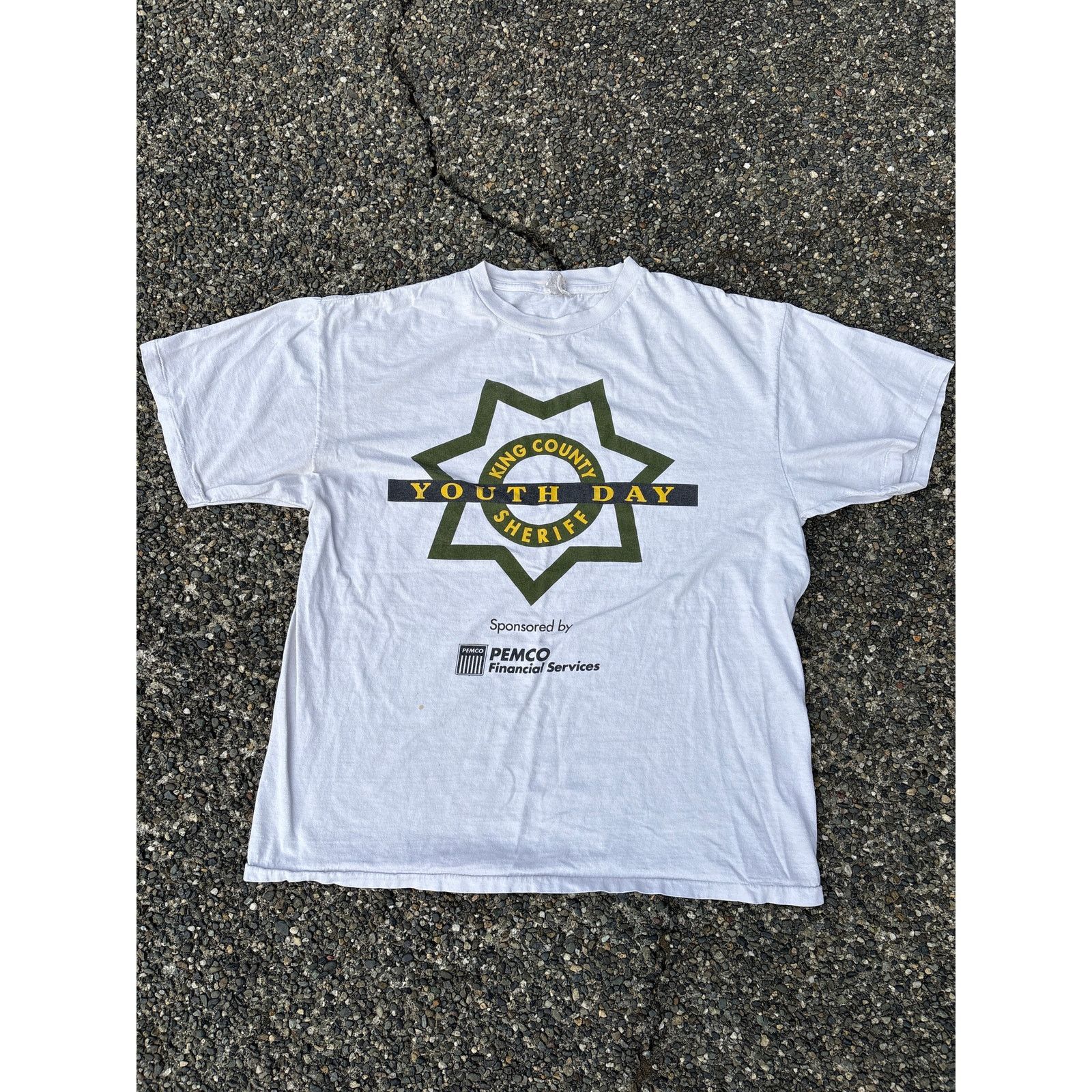 Anvil Vtg 90s King county sheriff Youth day thrashed single stitch Size US XL / EU 56 / 4 - 1 Thumbnail