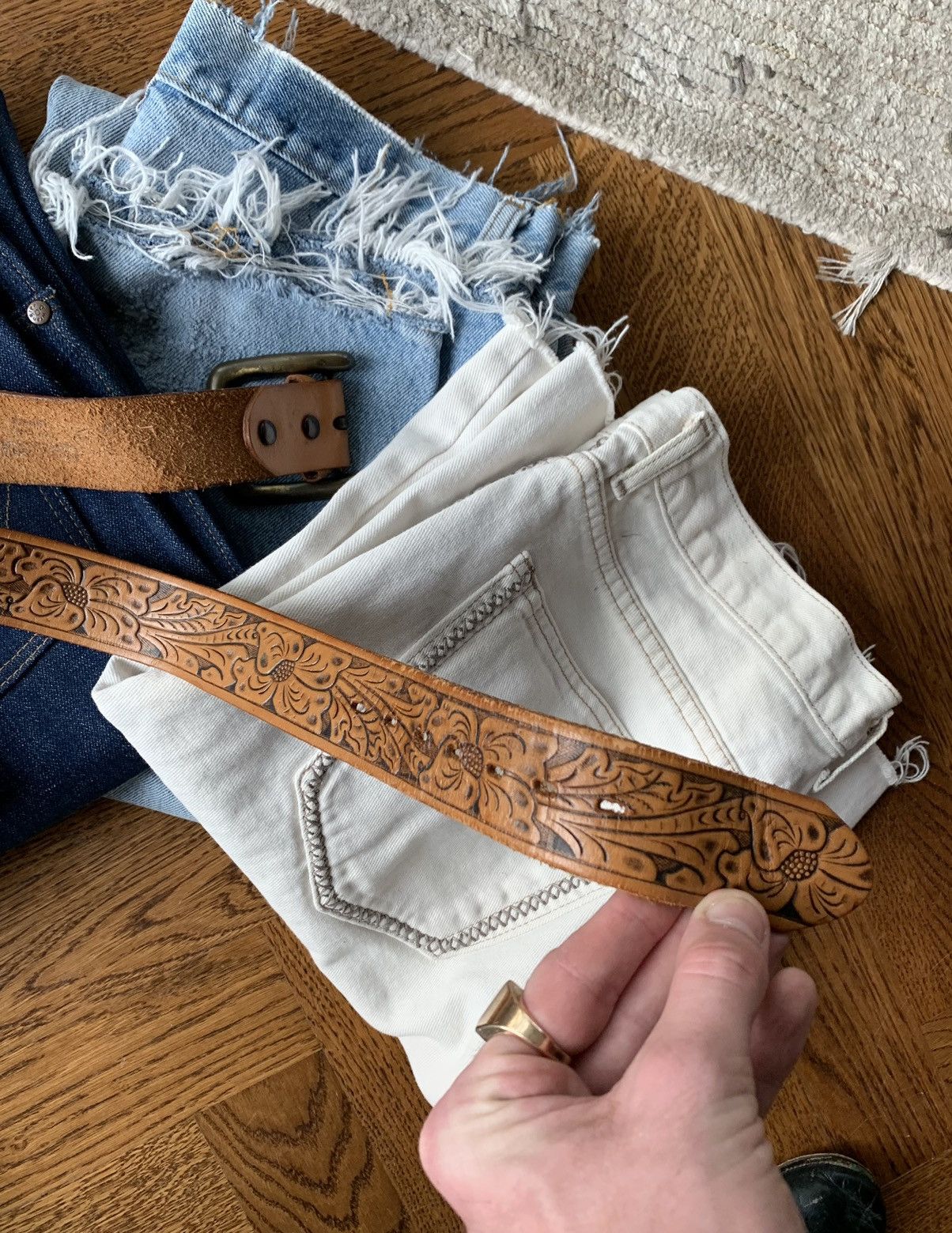 Vintage Vintage Tooled Leather Belt Boho Hippie 70s USA Floral Mens Size ONE SIZE - 4 Thumbnail