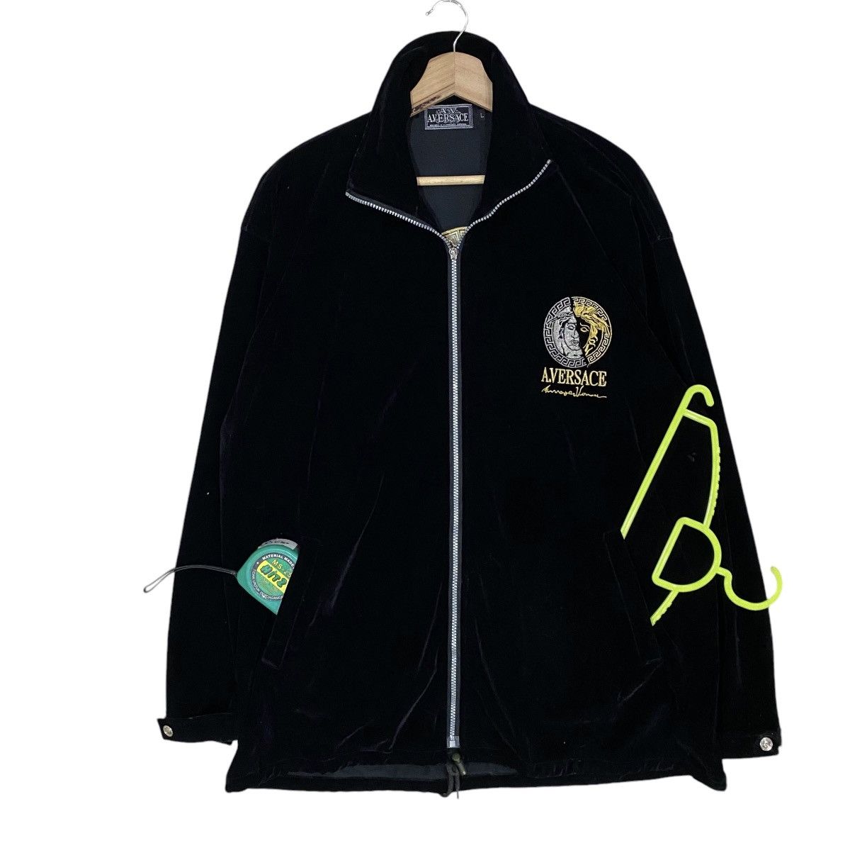 Designer × Velvet 🔥VINTAGE A.VERSACE MEDUSA BIG LOGO VELVET JACKET Size US L / EU 52-54 / 3 - 4 Thumbnail