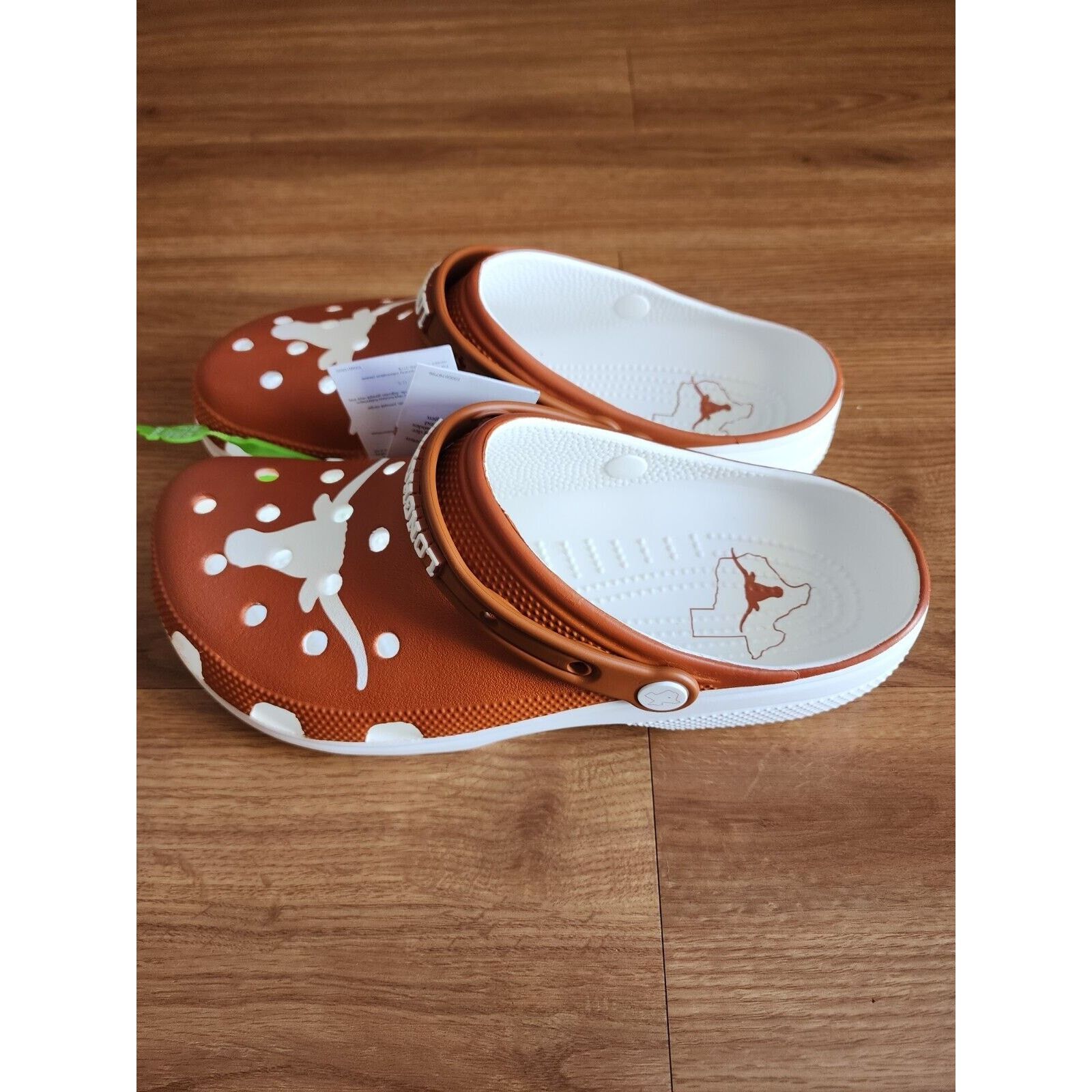 Crocs Crocs University of Texas Classic Clogs 10M/12W Longhorns Size US 10 / EU 43 - 3 Thumbnail